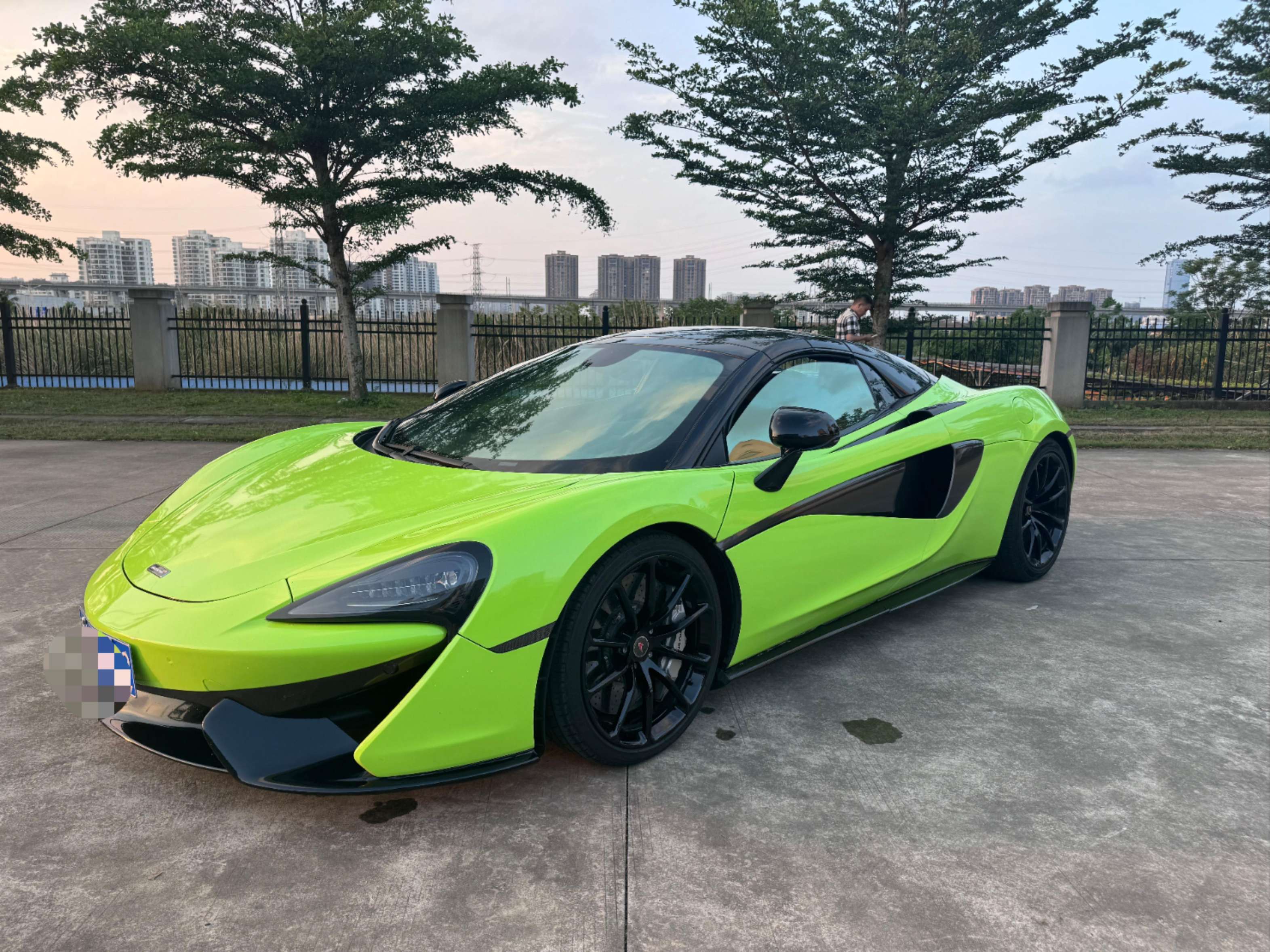 二手迈凯伦 570S 绿色/灰色 2019款 570S 3.8T Spider