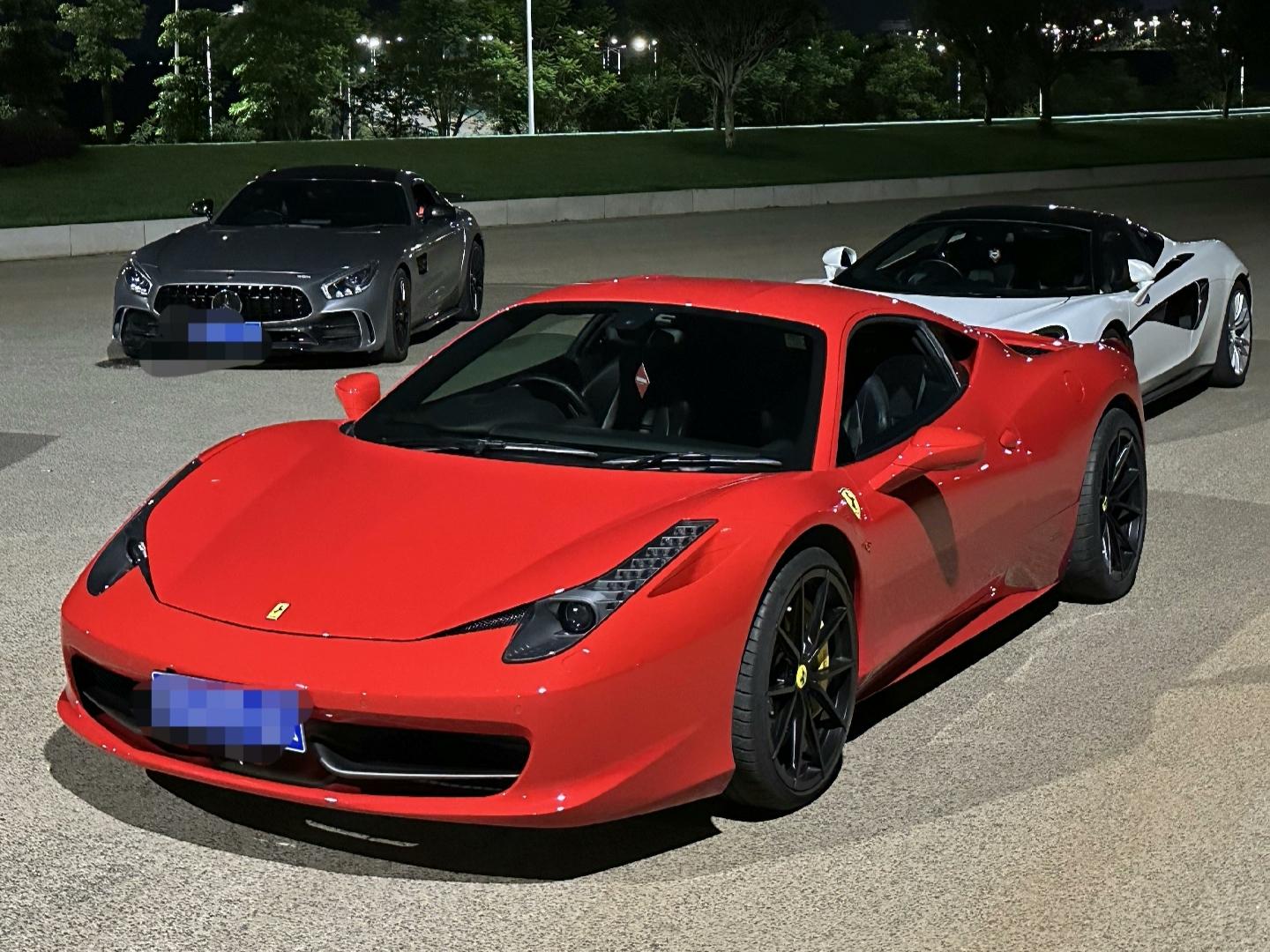 二手法拉利 458 红色/黑色 2011款 4.5L Italia
