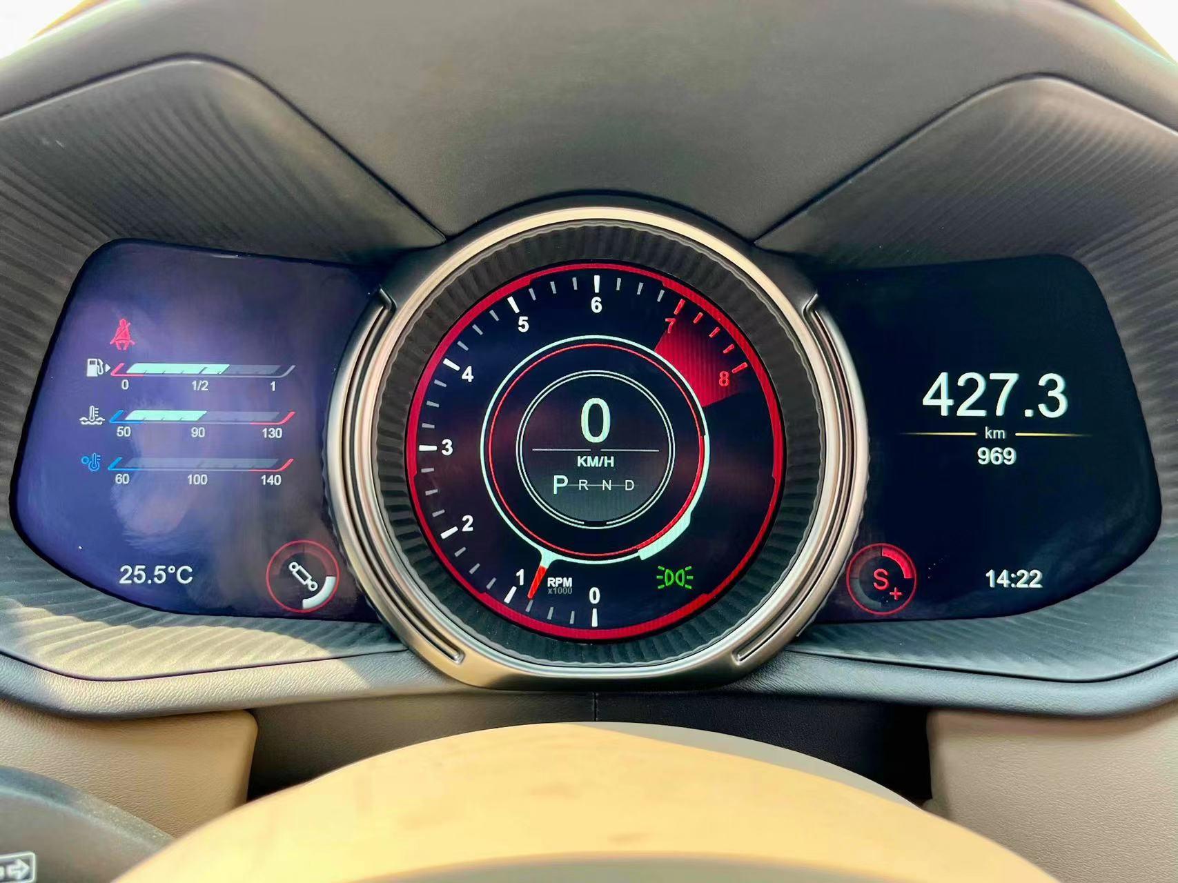 二手阿斯顿·马丁 DB11 绿色/棕色 2022款 4.0T V8 Coupe