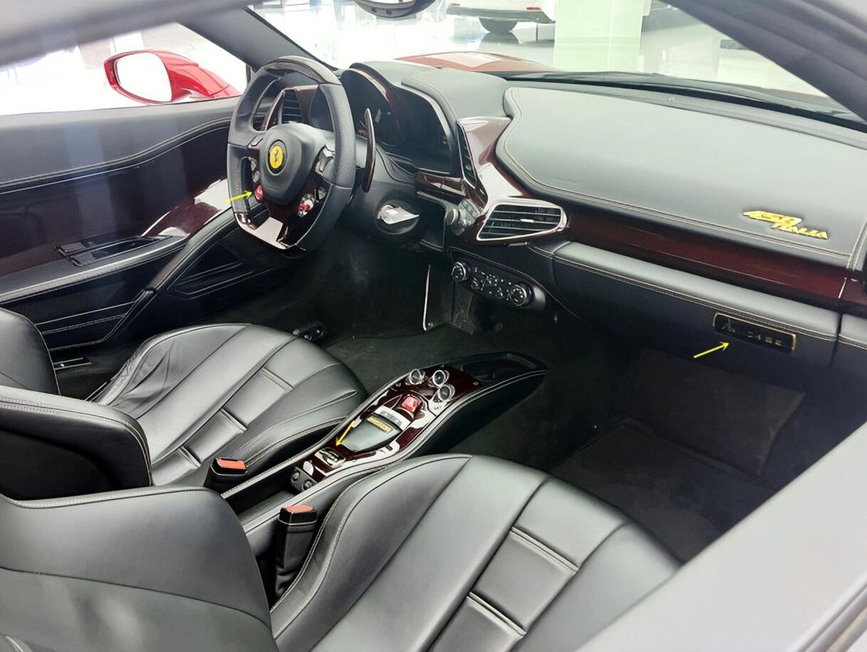 二手法拉利 458 红色/黑色 2012款 4.5L Italia 中国限量版