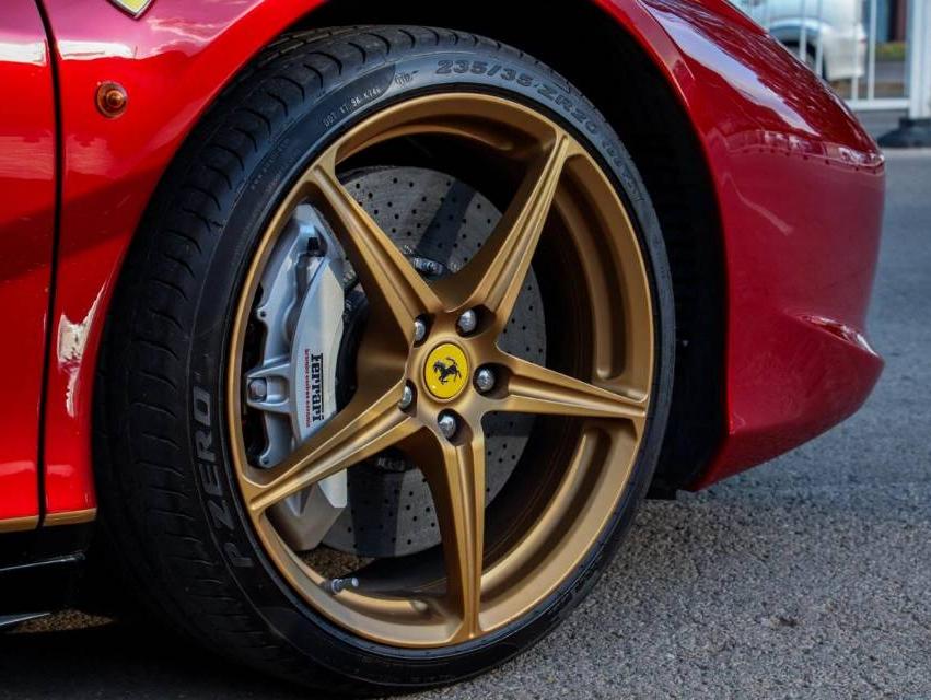 二手法拉利 458 红色/黑色 2012款 4.5L Italia 中国限量版