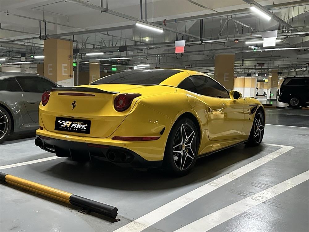 二手法拉利 California T 黄色/红色 2015款 3.9T 标准型