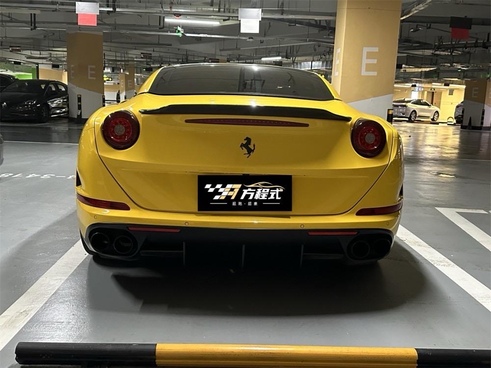 二手法拉利 California T 黄色/红色 2015款 3.9T 标准型