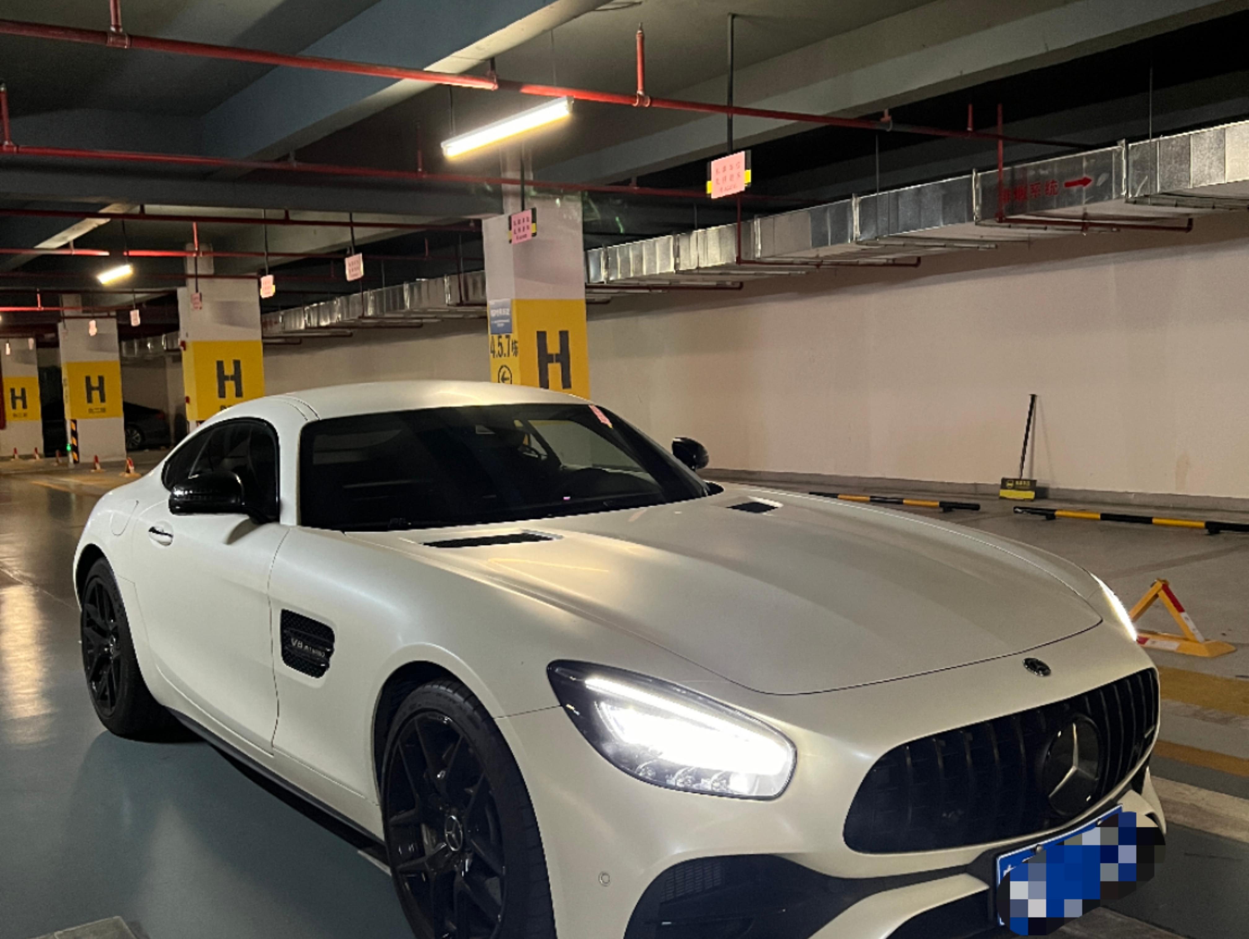 二手奔驰 AMG GT 白色/黑色 2019款