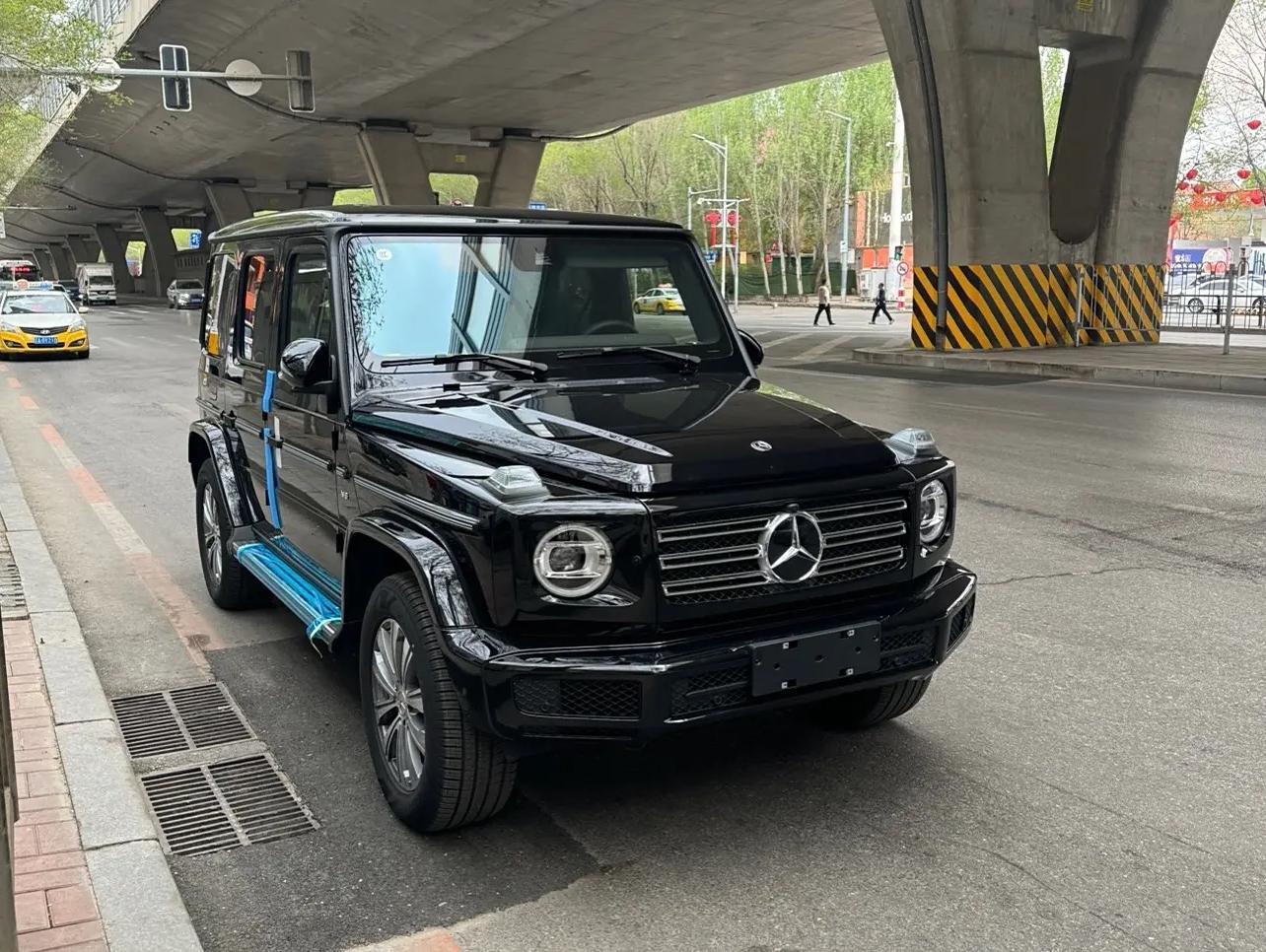 二手奔驰 奔驰G级 黑色/黑色 2023款 G500
