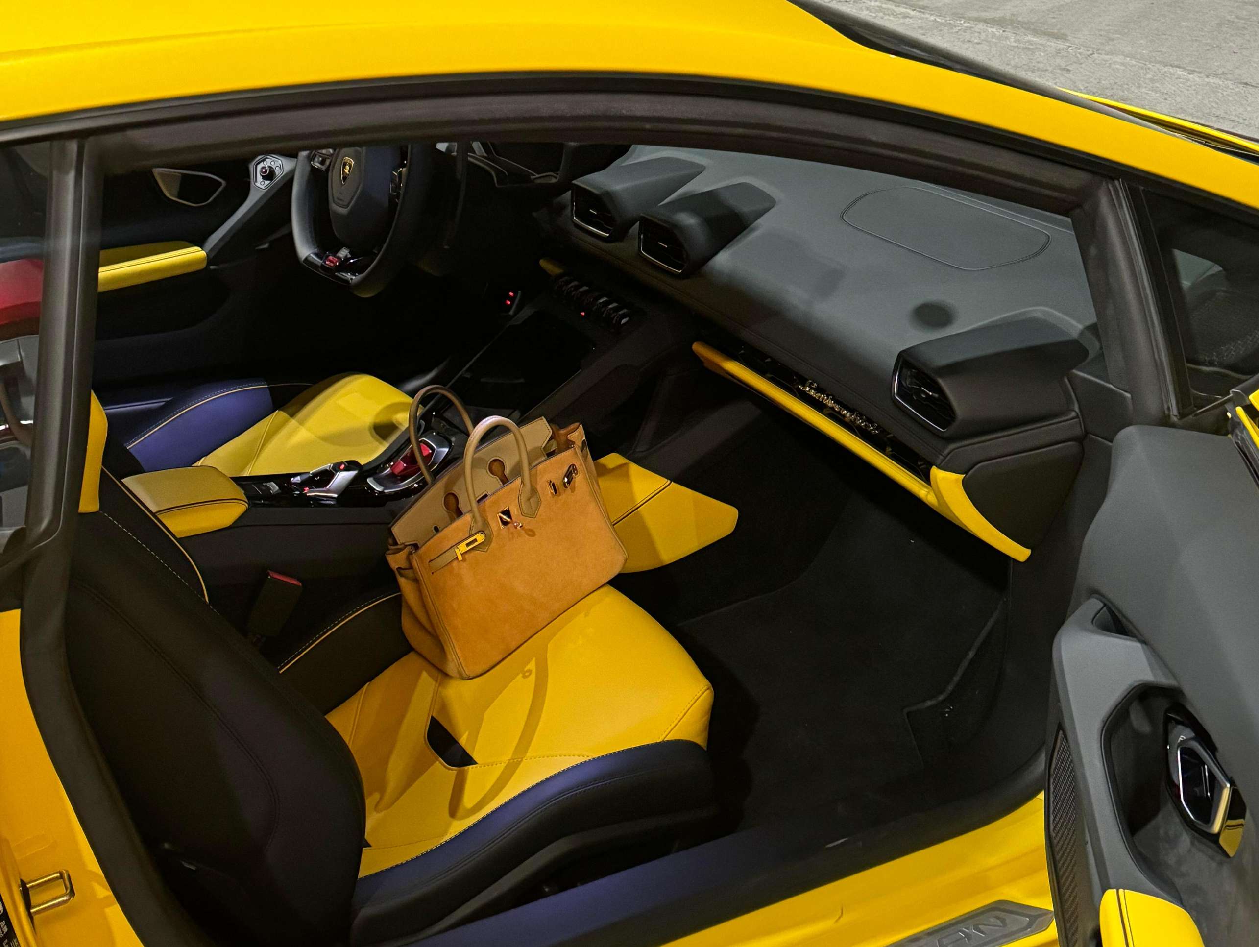 二手兰博基尼 Huracán 黄色/黄色 2020款 Huracán EVO RWD