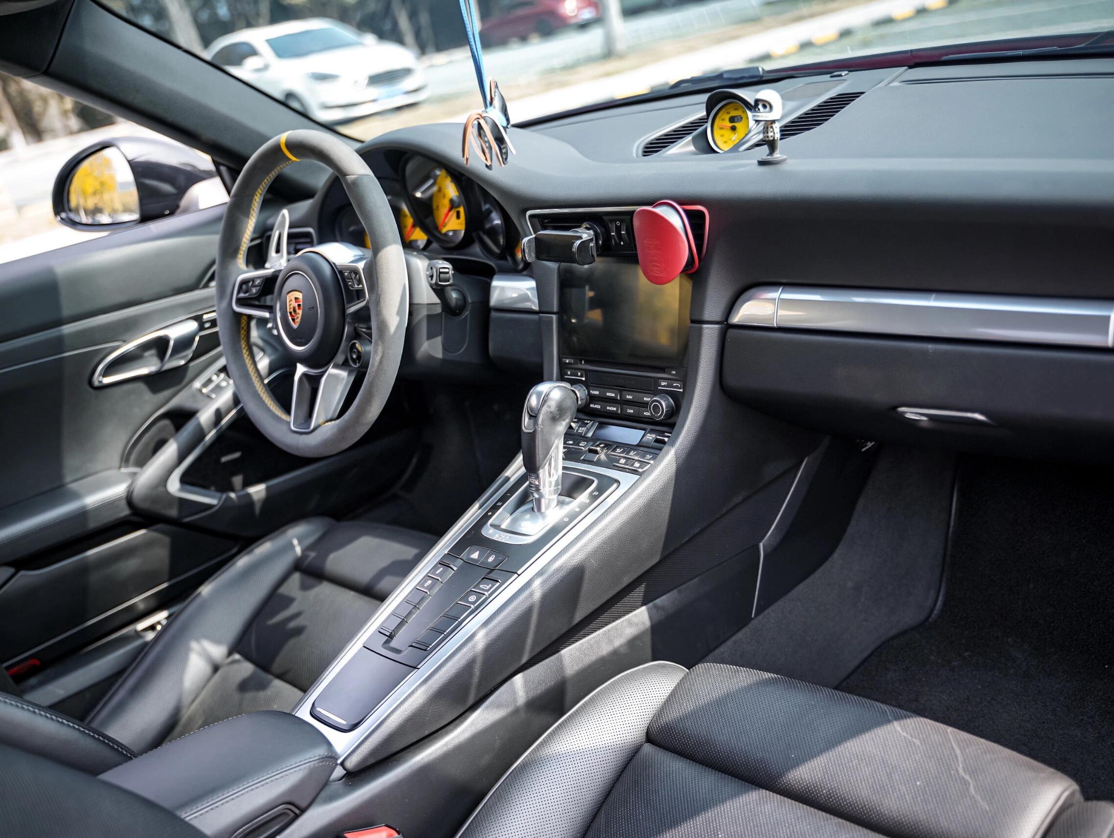 二手保时捷 911 橙色/黑色 2016款 Carrera 3.0T