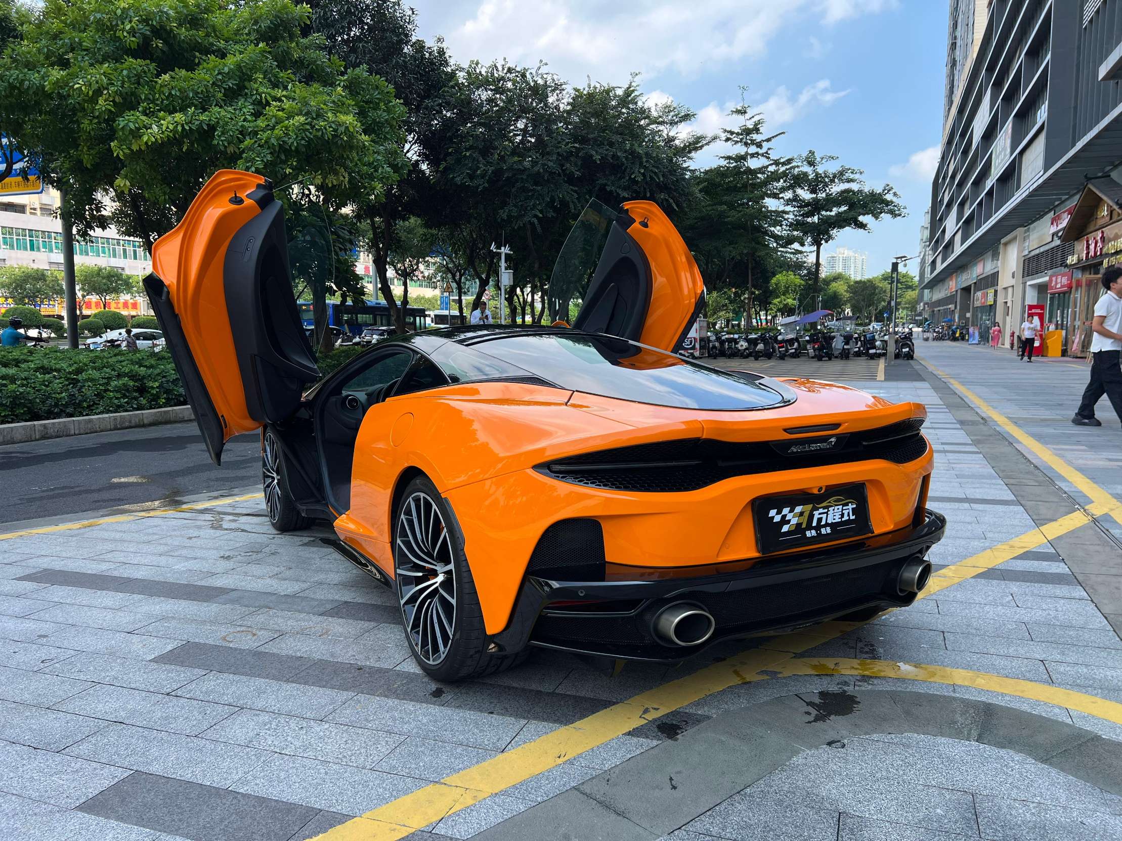 二手迈凯伦 迈凯伦GT 黄色/黑色 2019款 4.0T 标准型