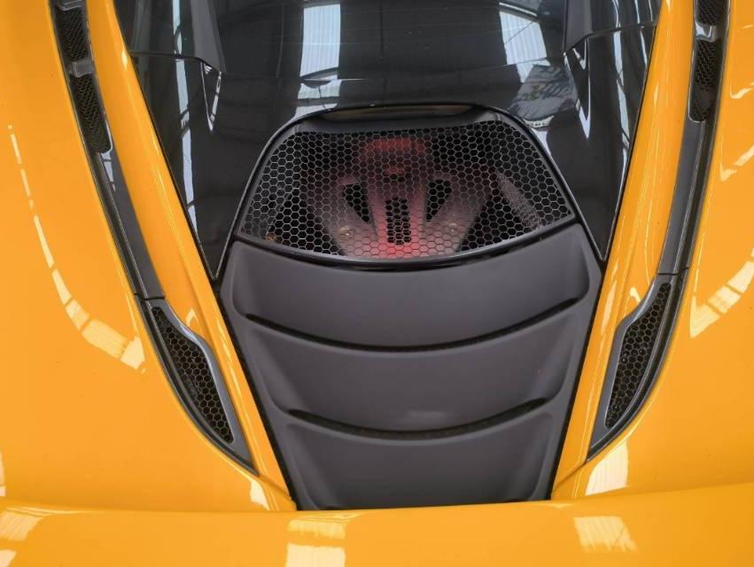 二手迈凯伦 720S 黄色/黑黄 2018款 4.0T Coupe