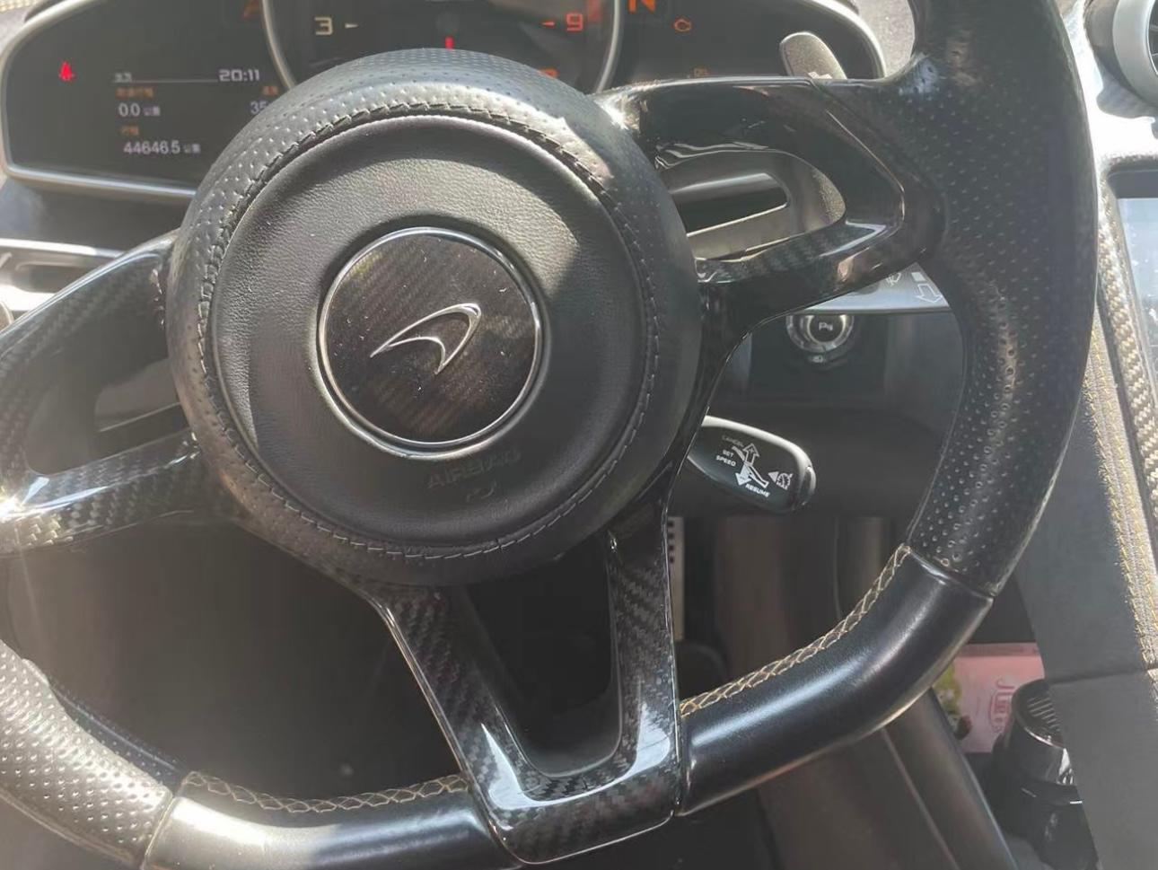 二手迈凯伦 650S 白色/黑色 2014款 3.8T Coupe