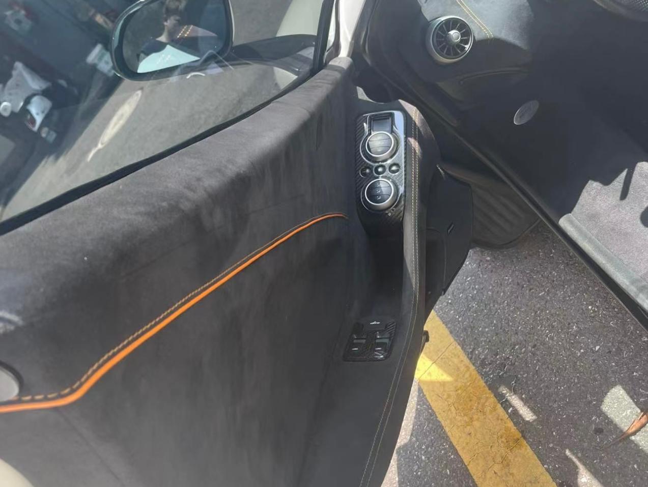 二手迈凯伦 650S 白色/黑色 2014款 3.8T Coupe