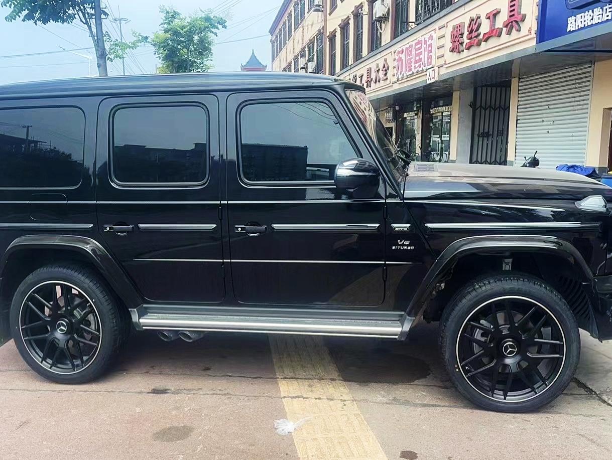 二手奔驰 奔驰G级 黑色/黑色 2023款 G 350