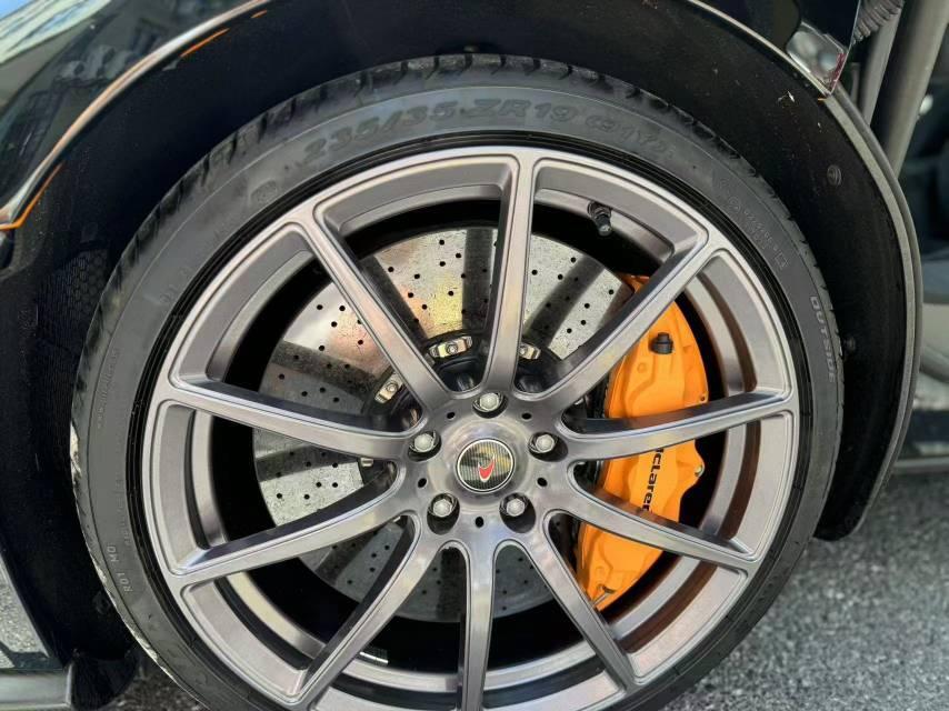 二手迈凯伦 650S 黑色/黑色 2014款 3.8T Coupe