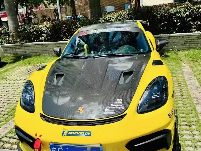 二手保时捷 718 黄色/黑色 保时捷718Cayman GT4 RS 中规版