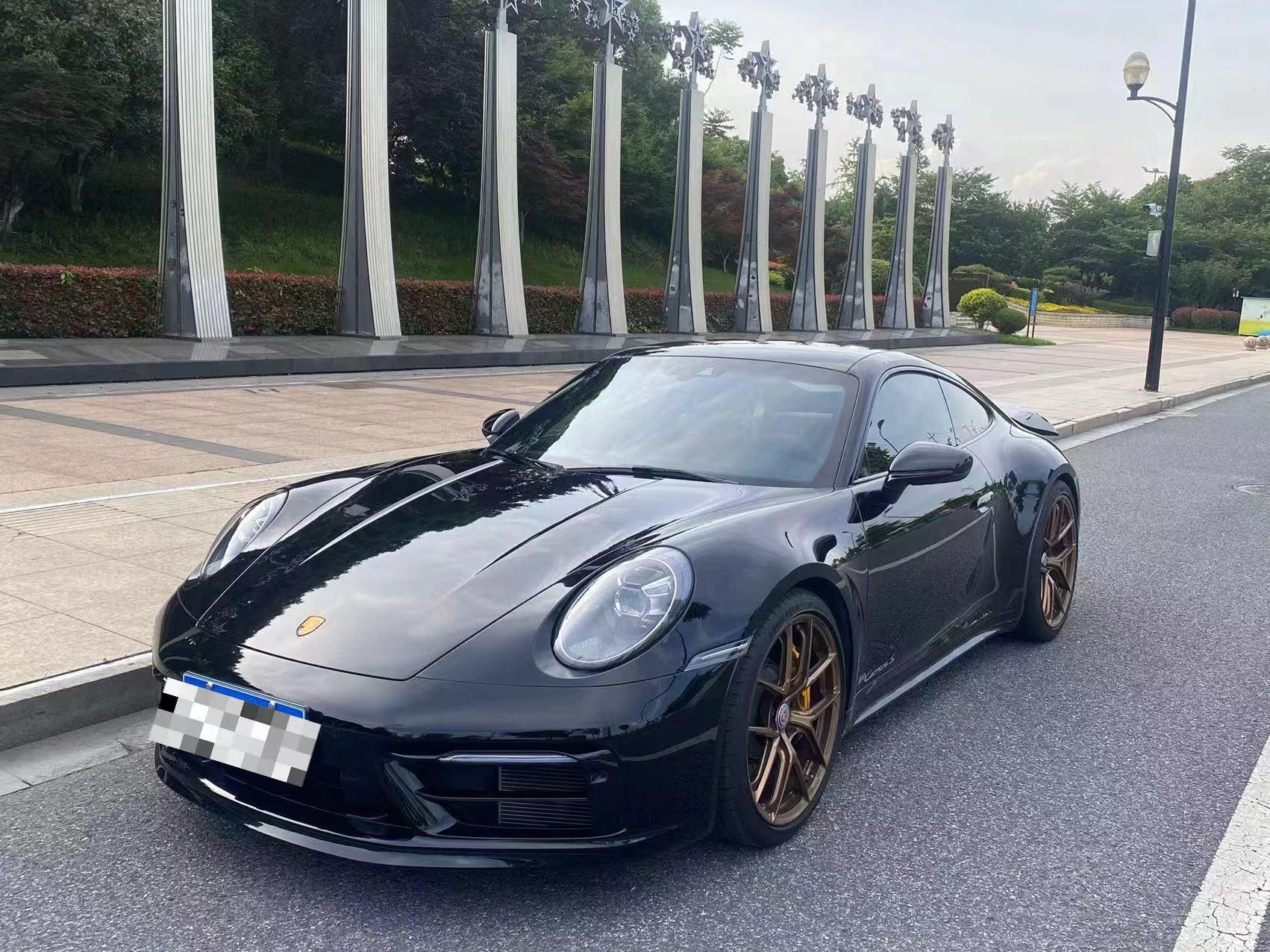 二手保时捷 911 黑色/黑色  2022款 Carrera S 3.0T