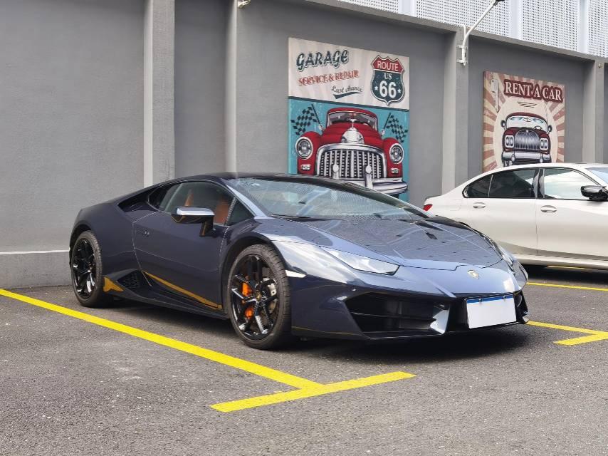 二手兰博基尼 Huracán 黑色/黄色 2016款 Huracán LP580-2