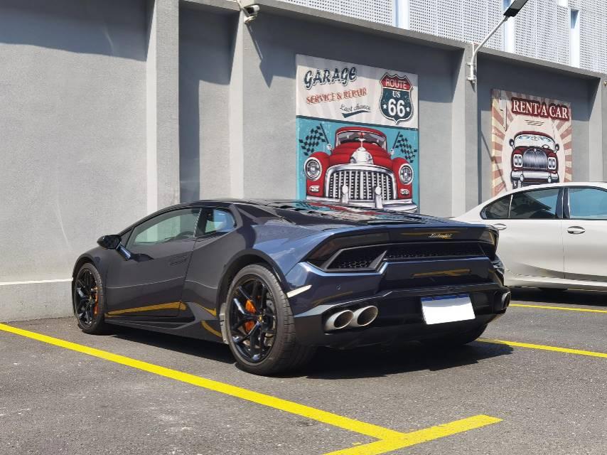 二手兰博基尼 Huracán 黑色/黄色 2016款 Huracán LP580-2