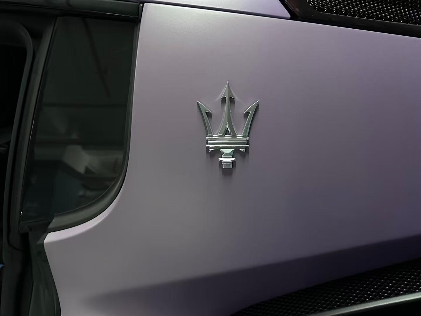 二手玛莎拉蒂 MC20 白色/黑色 2020款 3.0T 标准版