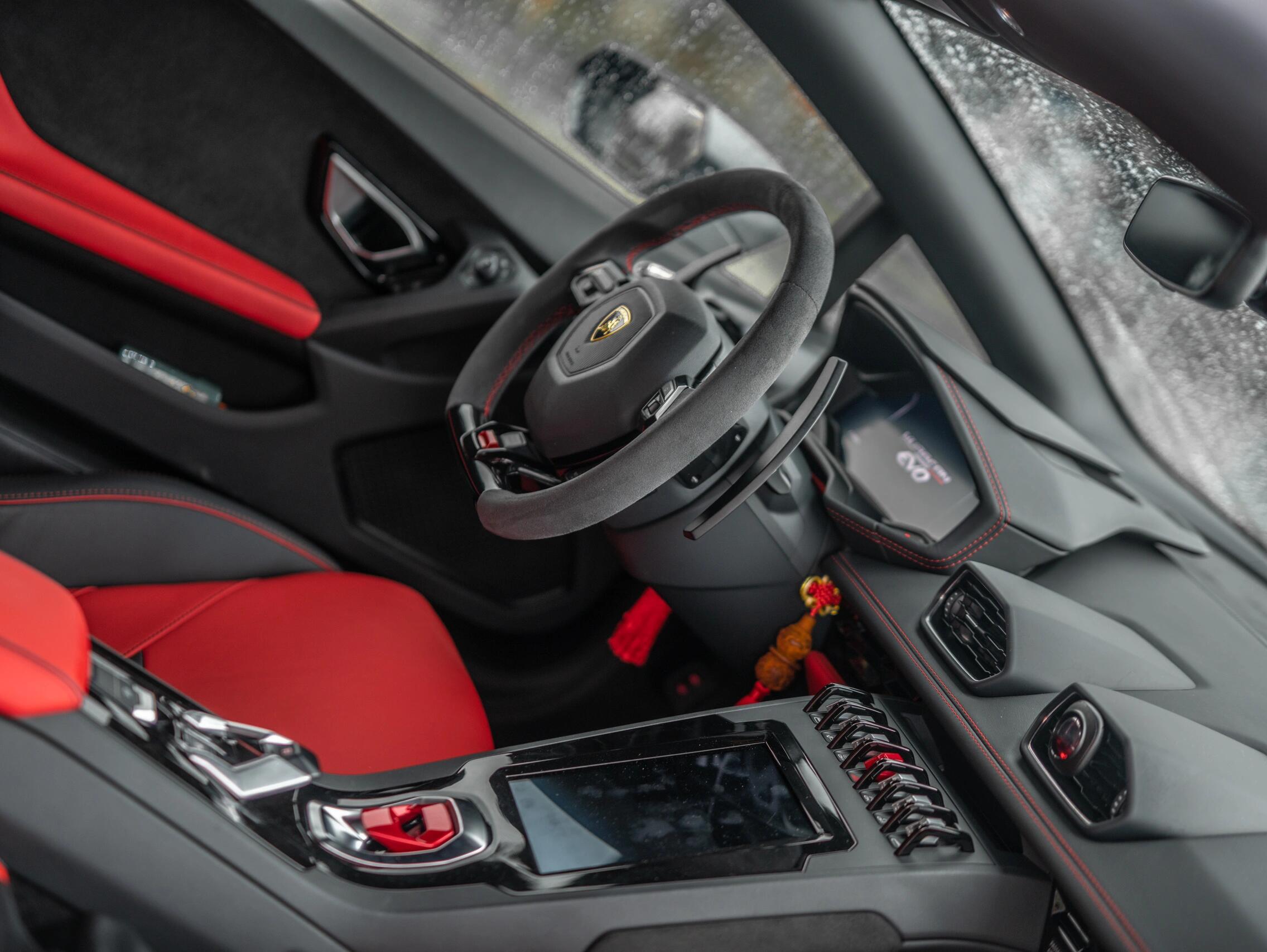二手兰博基尼 Huracán 黑色/黑色 2020款 Huracán EVO RWD