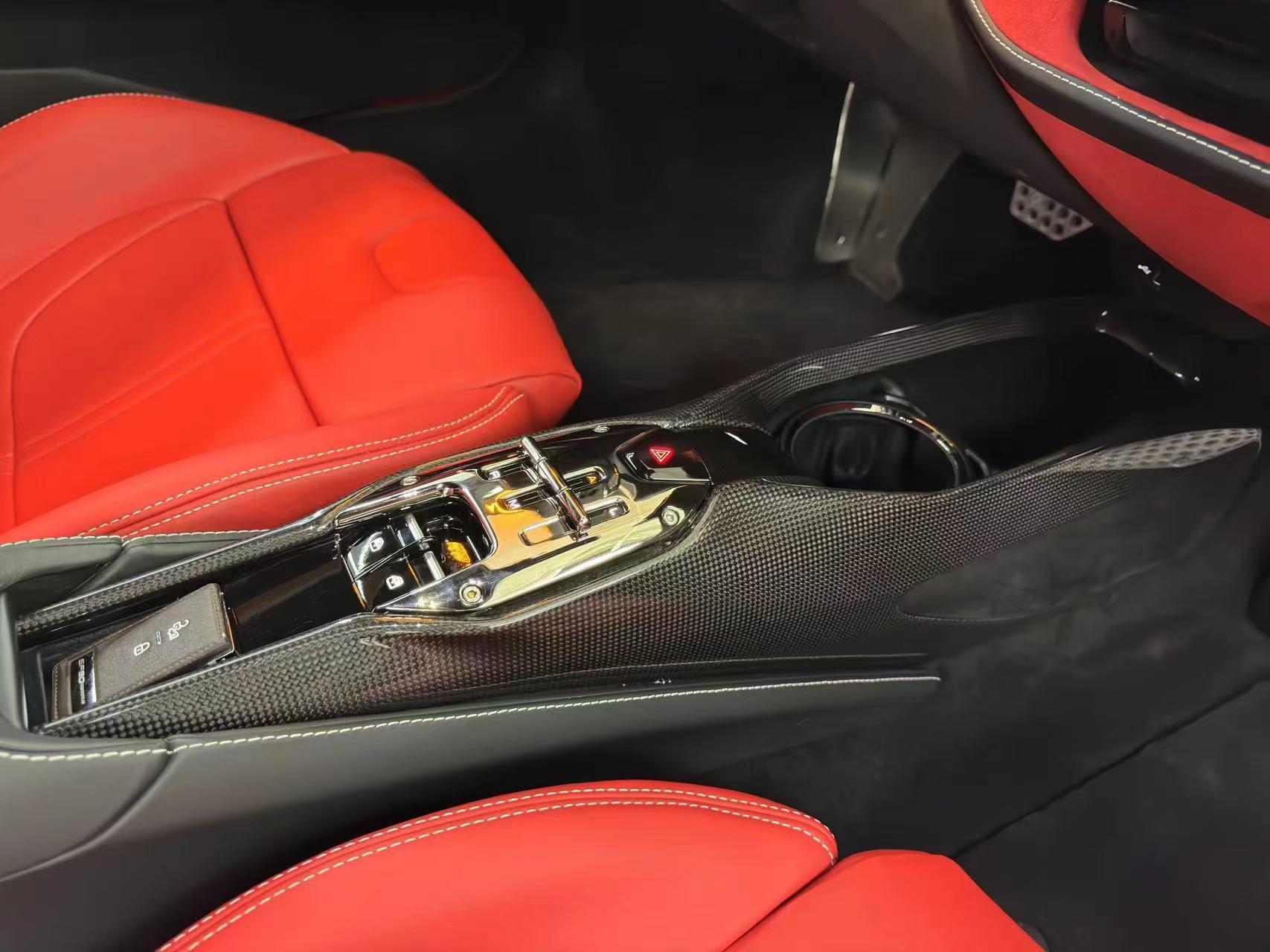 二手法拉利 SF90 红色/黑色 2020款 3.9T V8 Stradale