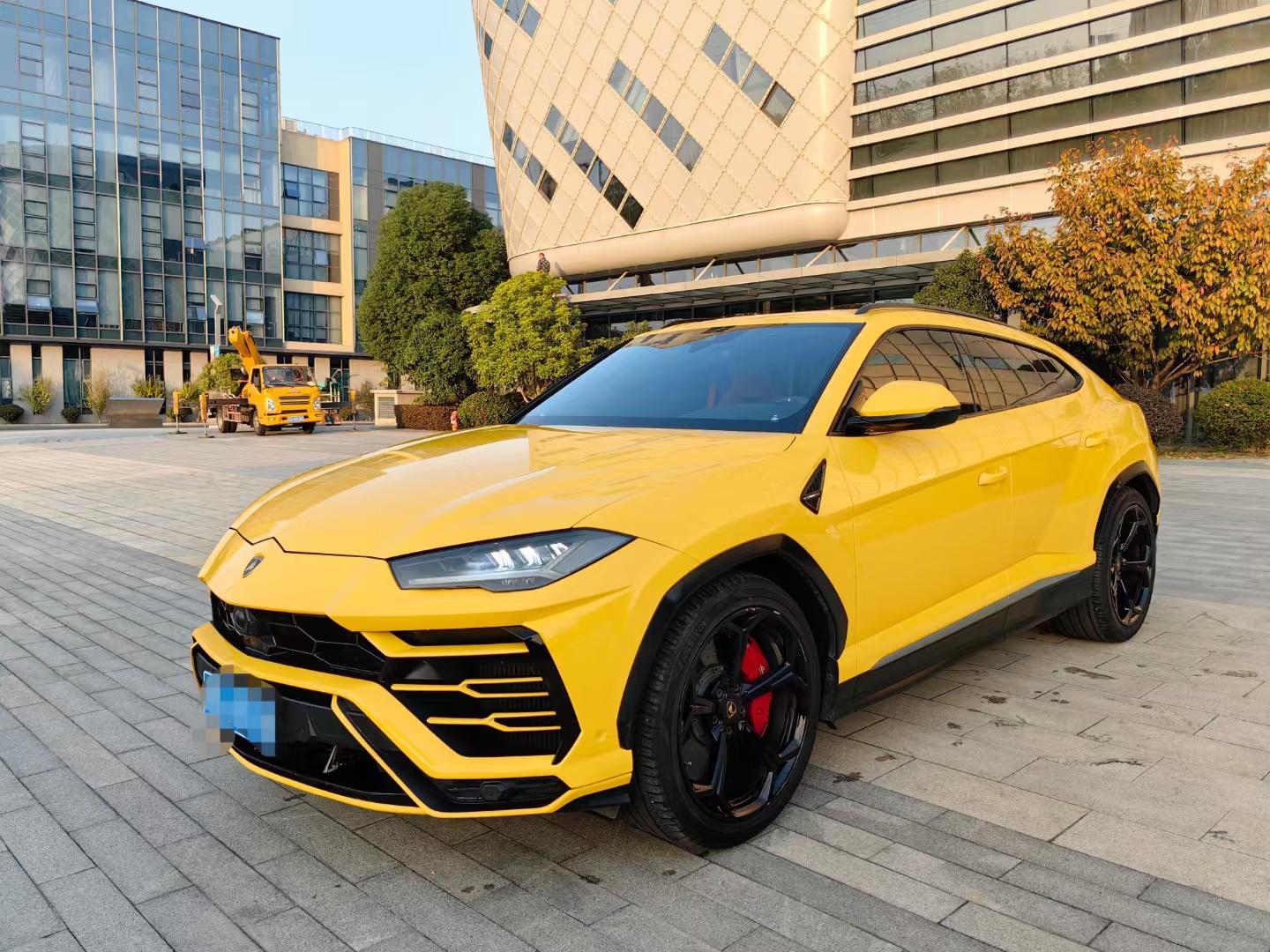 二手兰博基尼 Urus 锻造黄/酒红色 2018款 4.0T V8