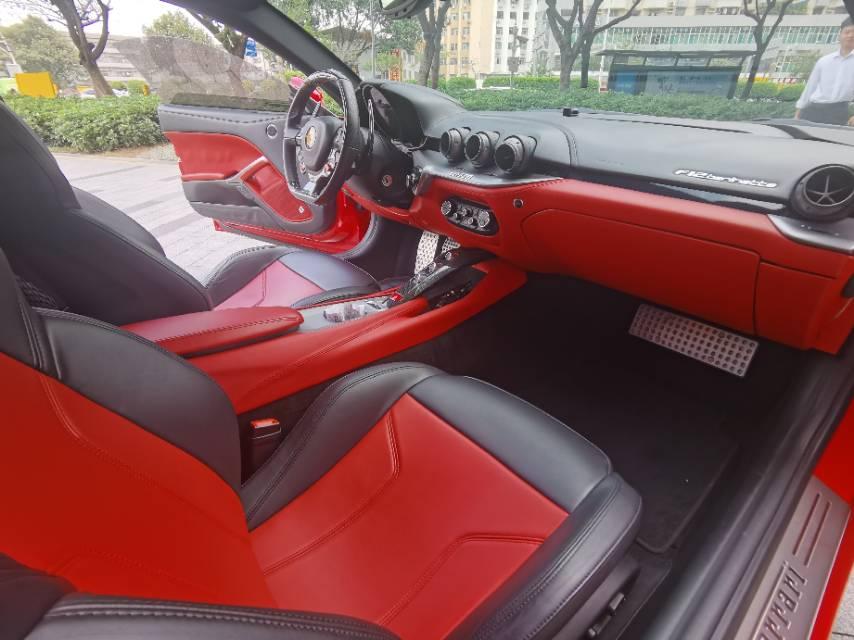 二手法拉利 F12berlinetta 红色/黑色 2013款 6.3L 标准型
