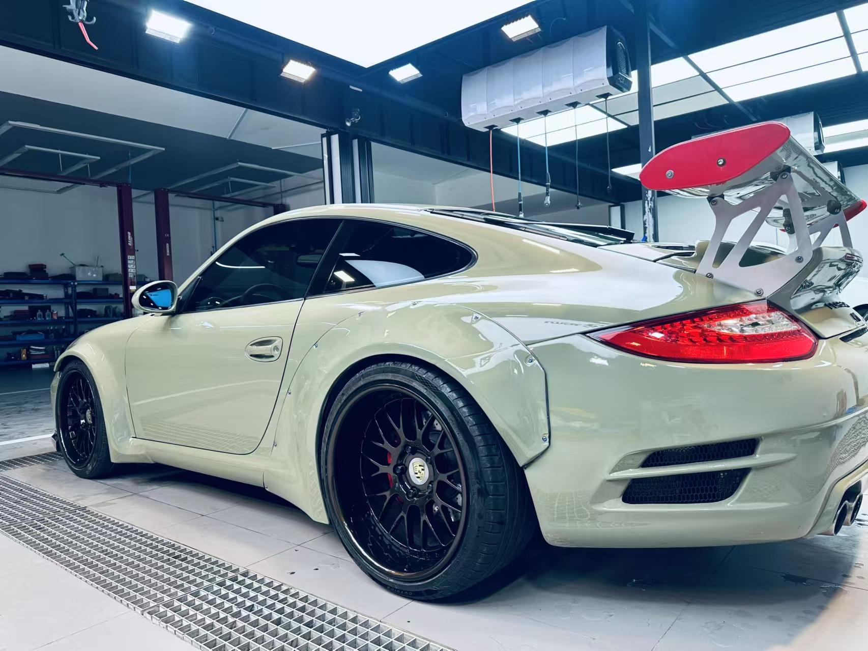 二手保时捷 911 黑色/棕色 Carrera S  中规版