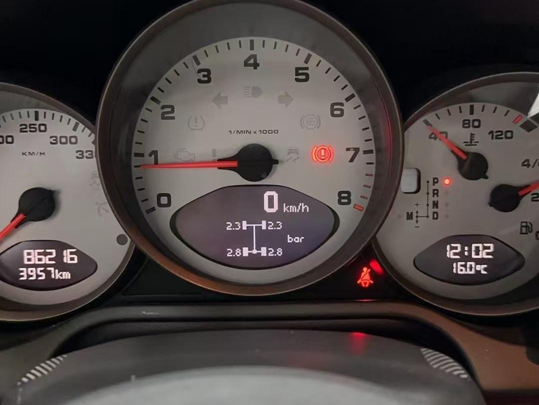 二手保时捷 911 黑色/棕色 Carrera S  中规版