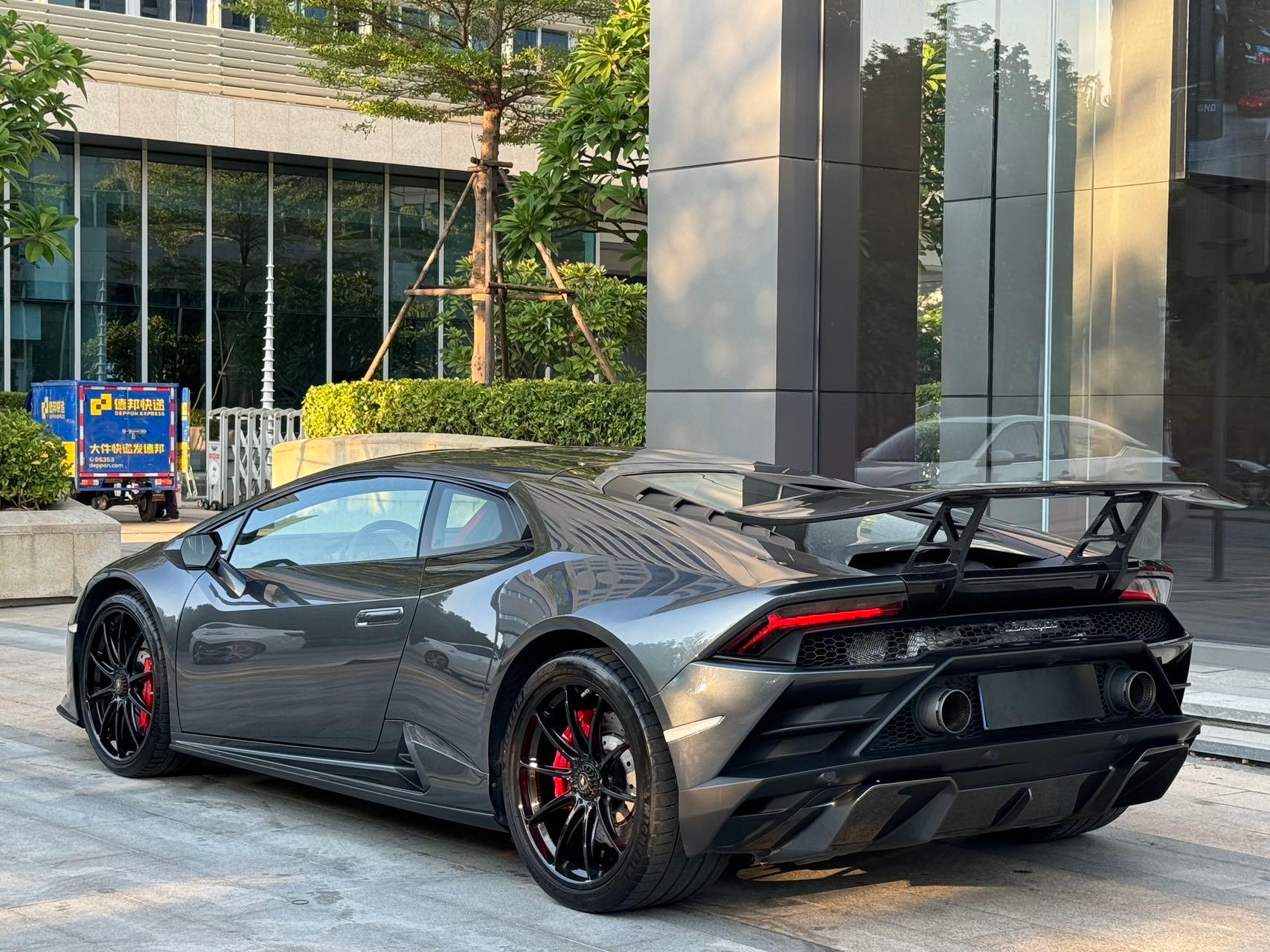 二手兰博基尼 Huracán 灰色/红色 2020款 Huracán EVO RWD