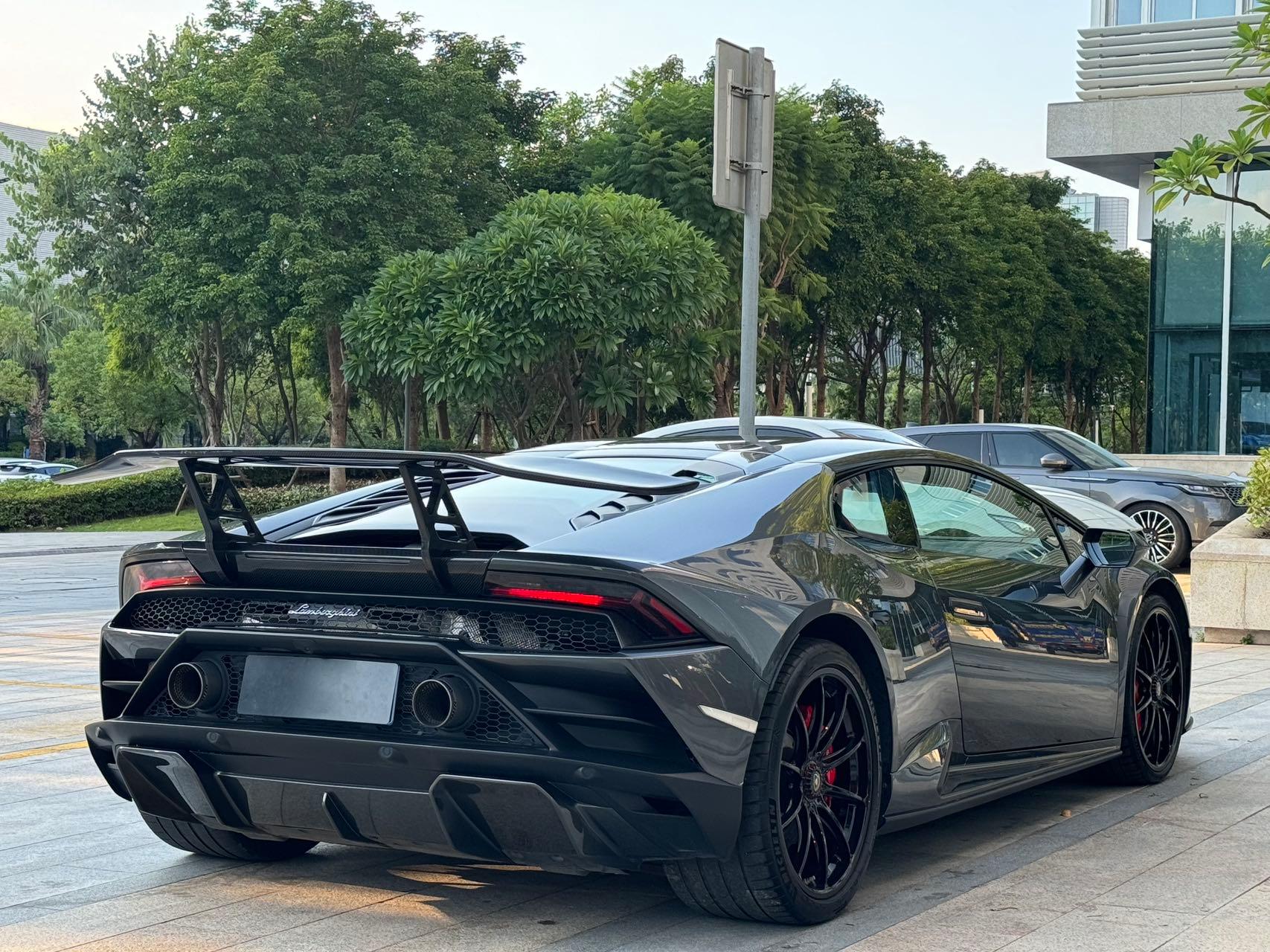 二手兰博基尼 Huracán 灰色/红色 2020款 Huracán EVO RWD