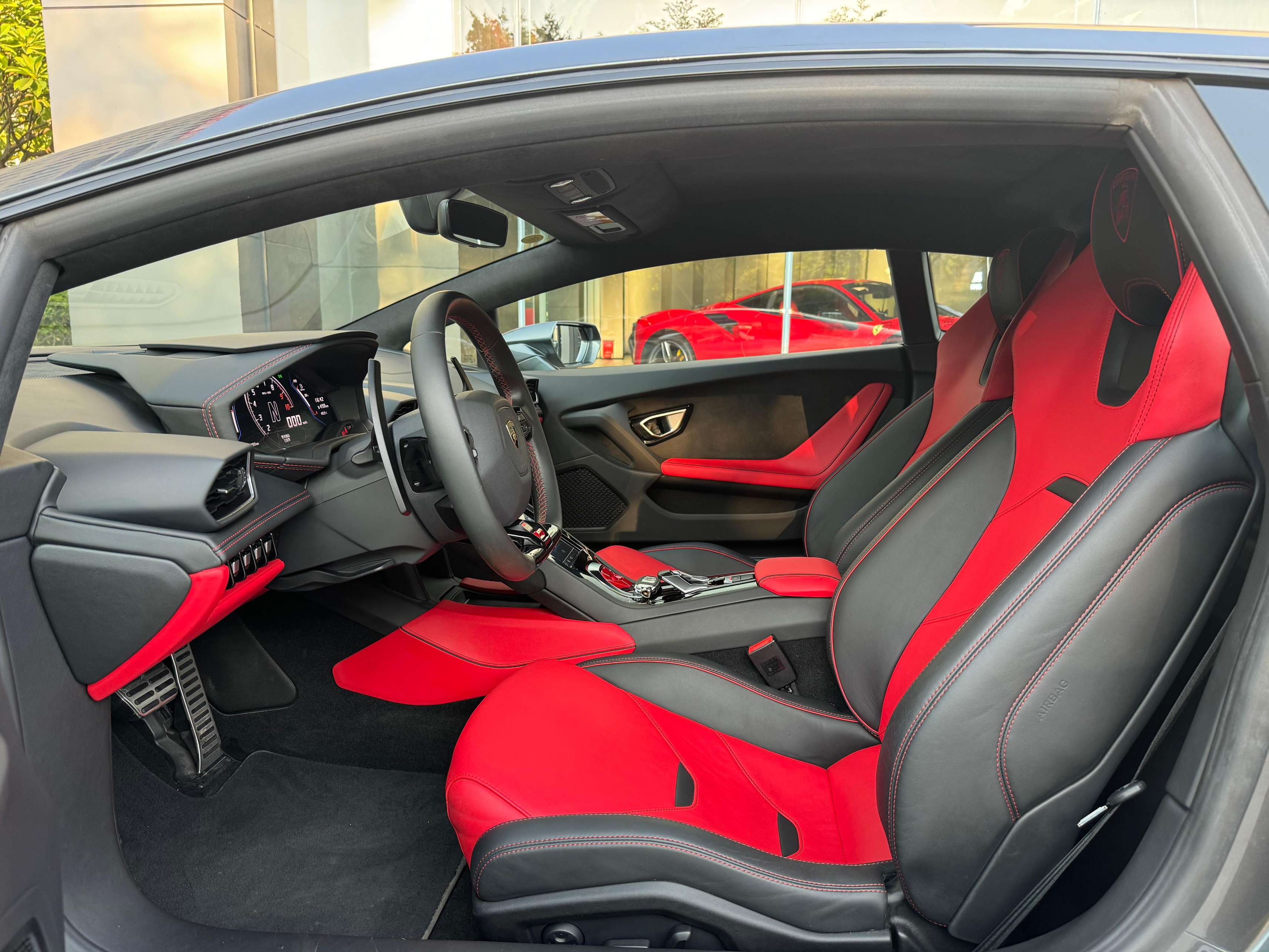 二手兰博基尼 Huracán 灰色/红色 2020款 Huracán EVO RWD