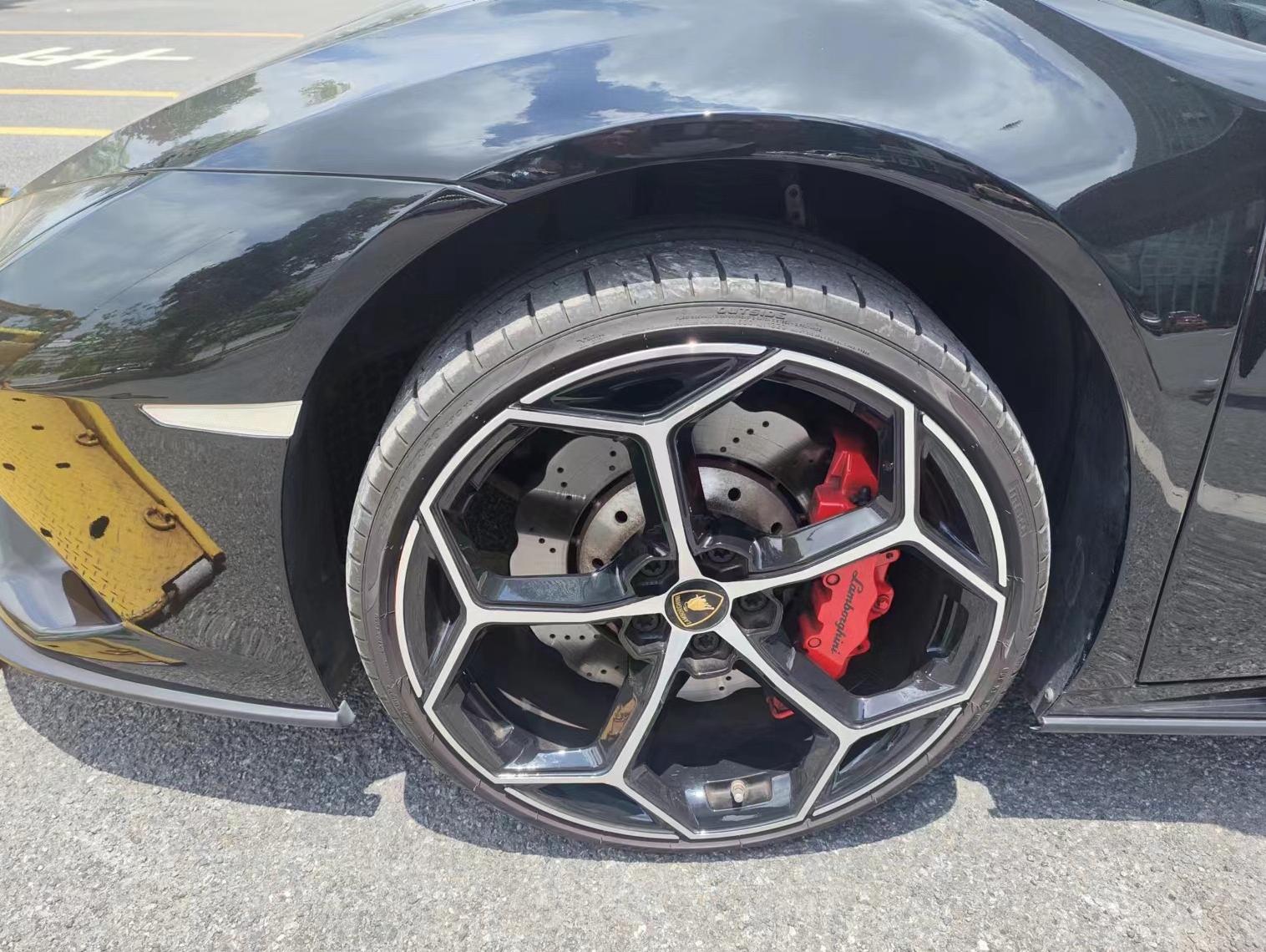 二手兰博基尼 Huracán 黑色/黑色 2020款 Huracán EVO RWD