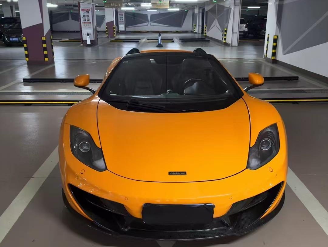 二手迈凯伦 MP4-12C 黄色/黑色 2013款 3.8T COUPE