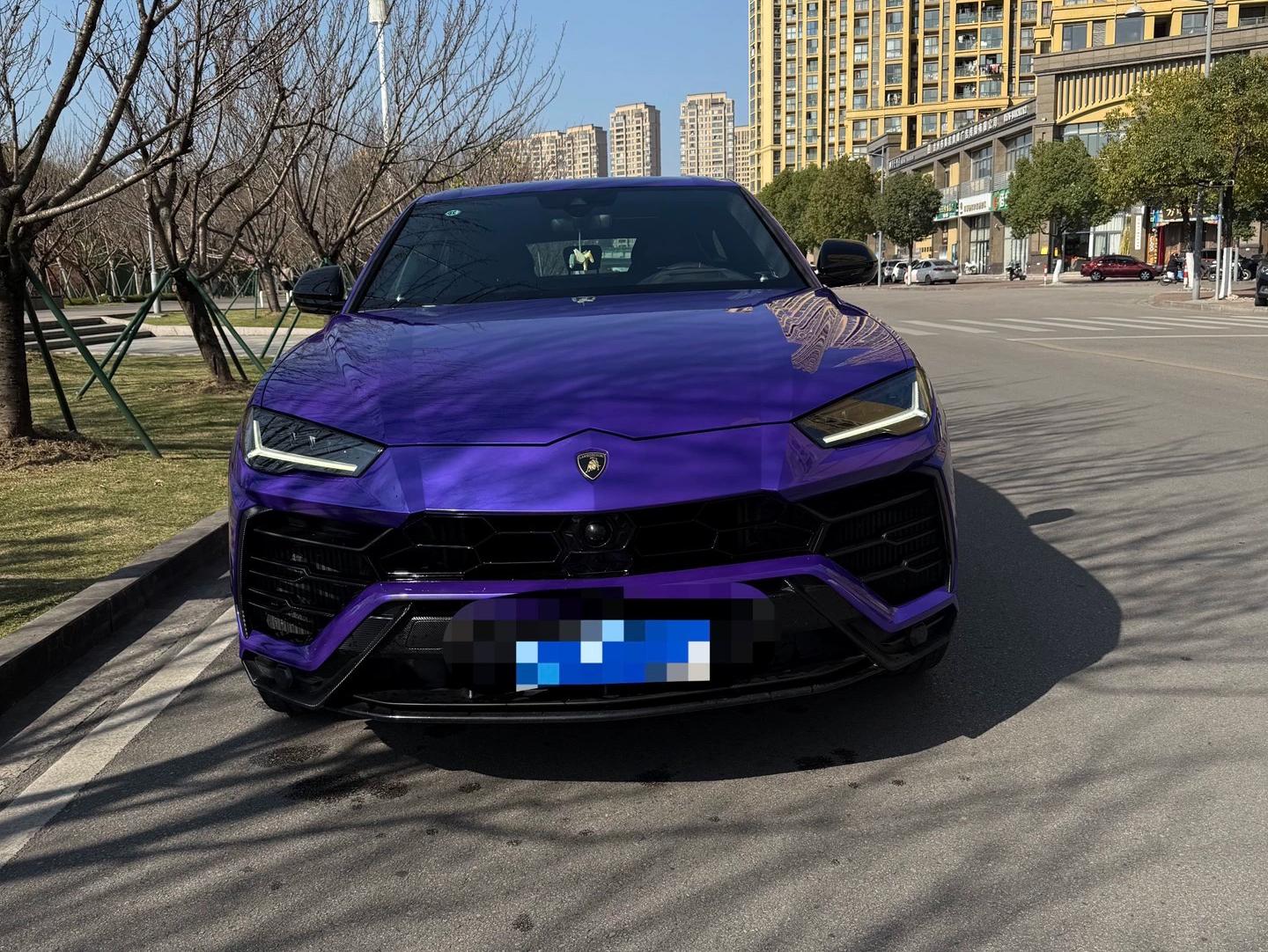 二手兰博基尼 Urus 灰色/黑色 2018款 4.0T V8