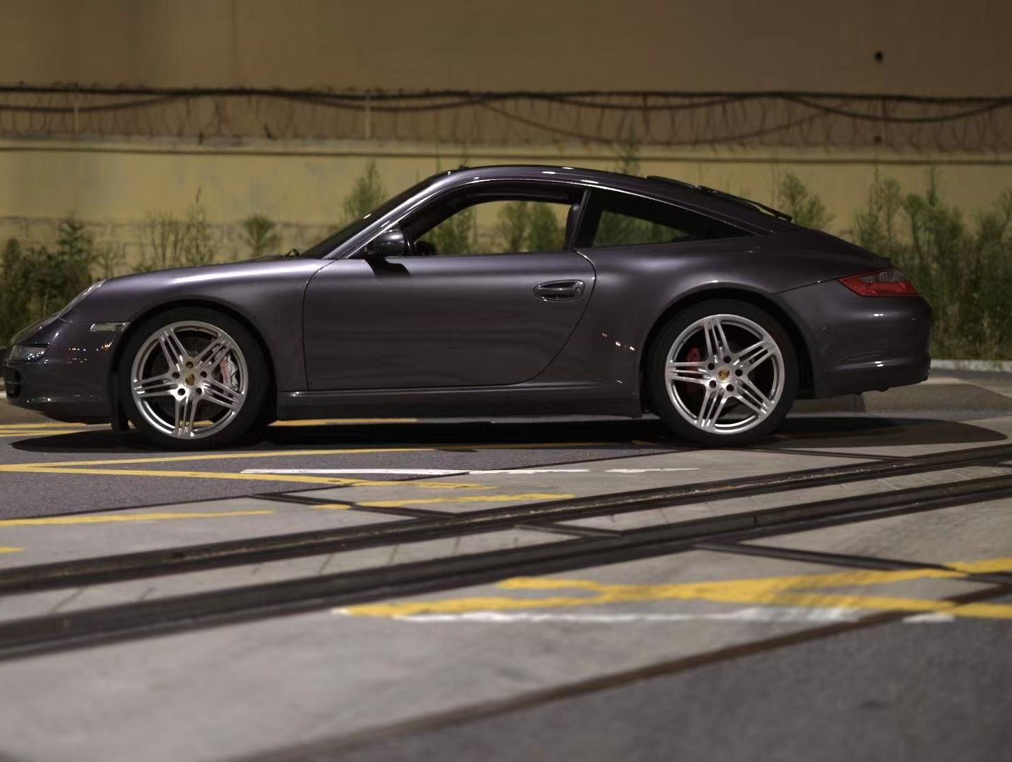 二手保时捷 911 玄武岩黑金属漆/黑色 Targa  4  3.6L  中规版