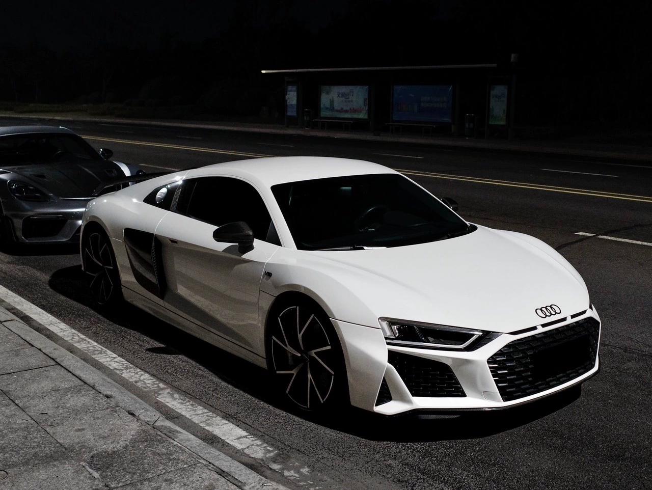 二手奥迪 R8 白色/黑色 2016款 V10 Coupe Performance