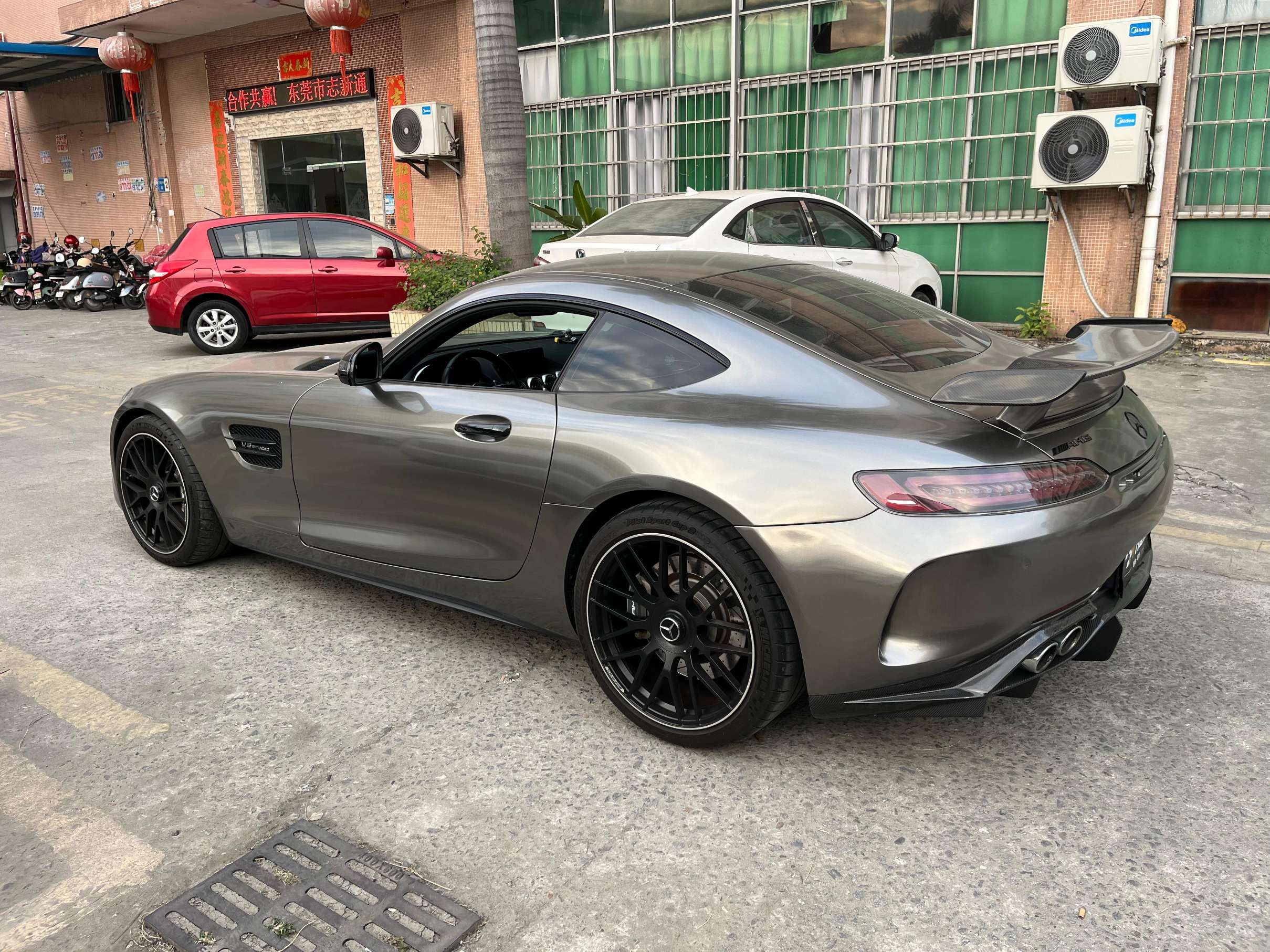 二手奔驰 AMG GT 黑色/红色 2019款