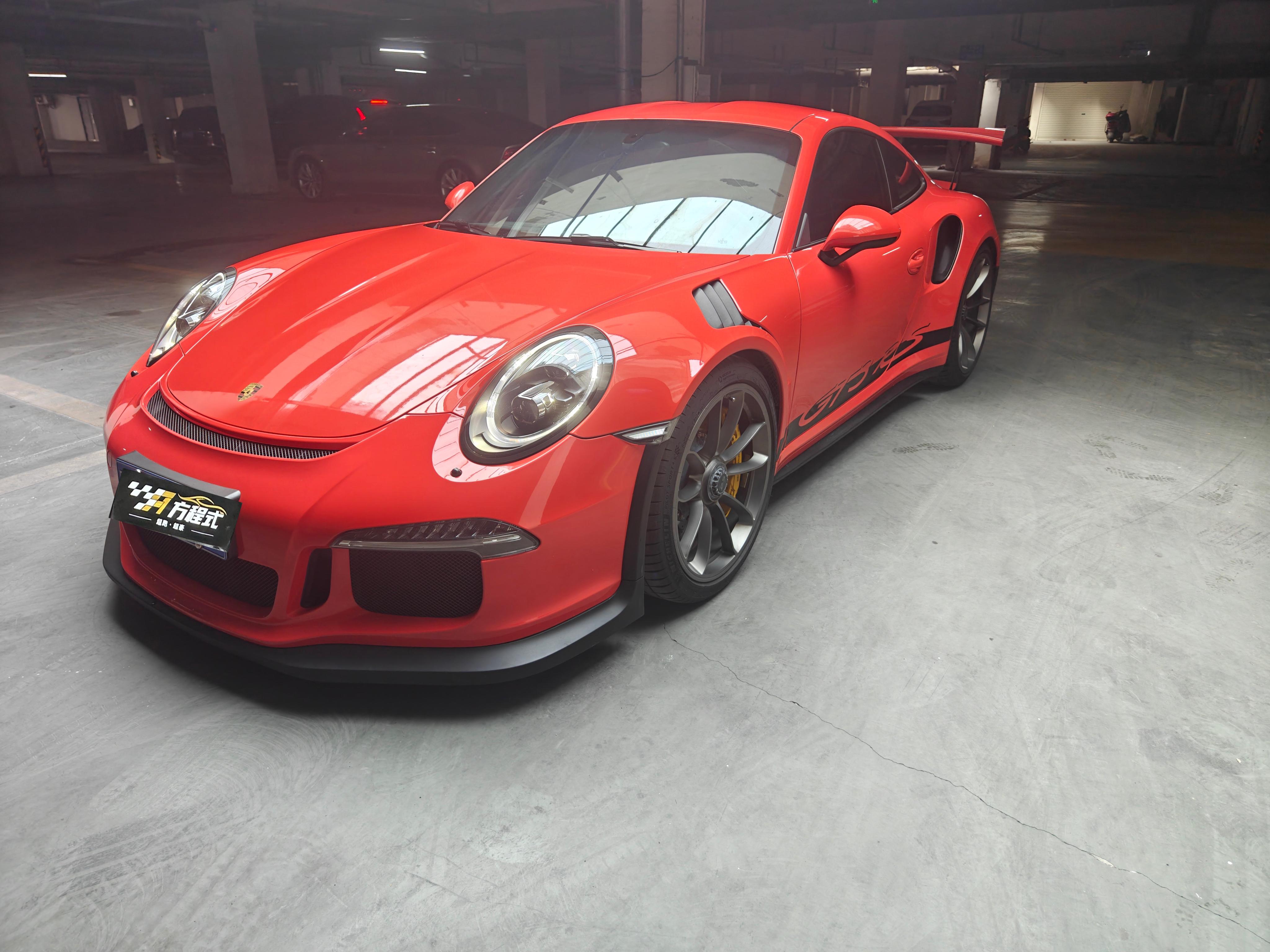 二手保时捷 911 熔岩橙/黑橙 GT3 RS  中规版