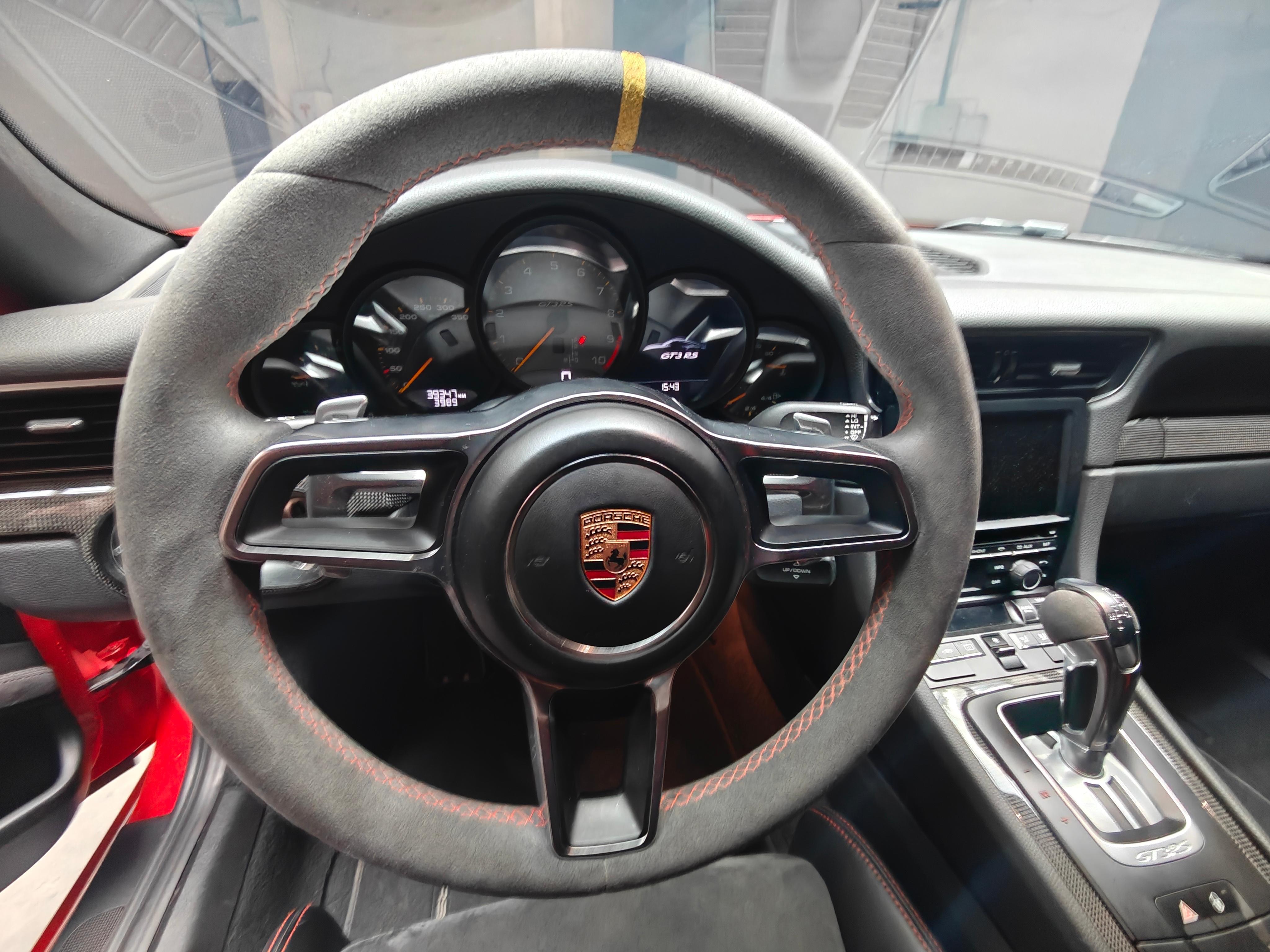 二手保时捷 911 熔岩橙/黑橙 GT3 RS 中规版