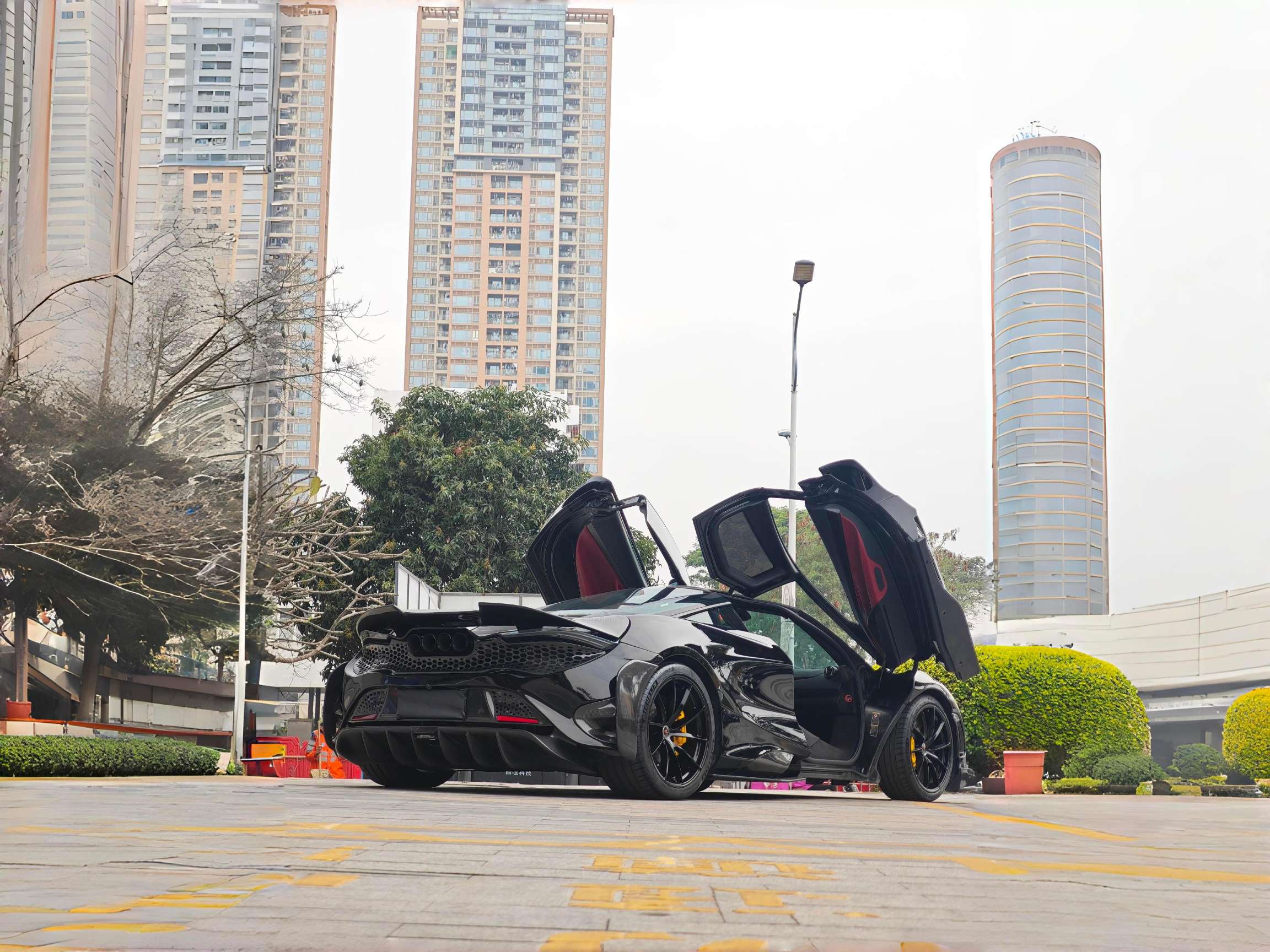 二手迈凯伦 720S 灰色/红色 2019款 4.0T Coupe