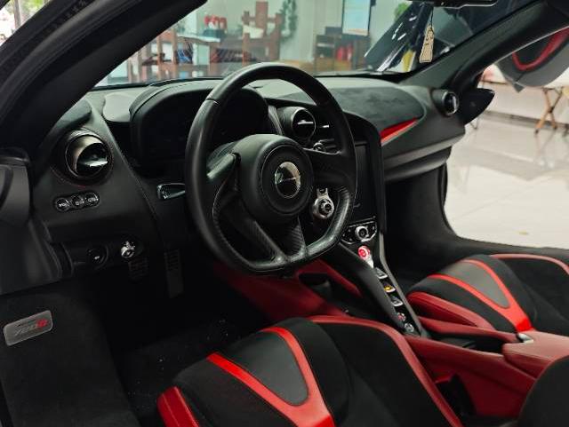 二手迈凯伦 720S 灰色/红色 2019款 4.0T Coupe