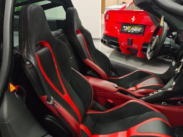 二手迈凯伦 720S 灰色/红色 2019款 4.0T Coupe