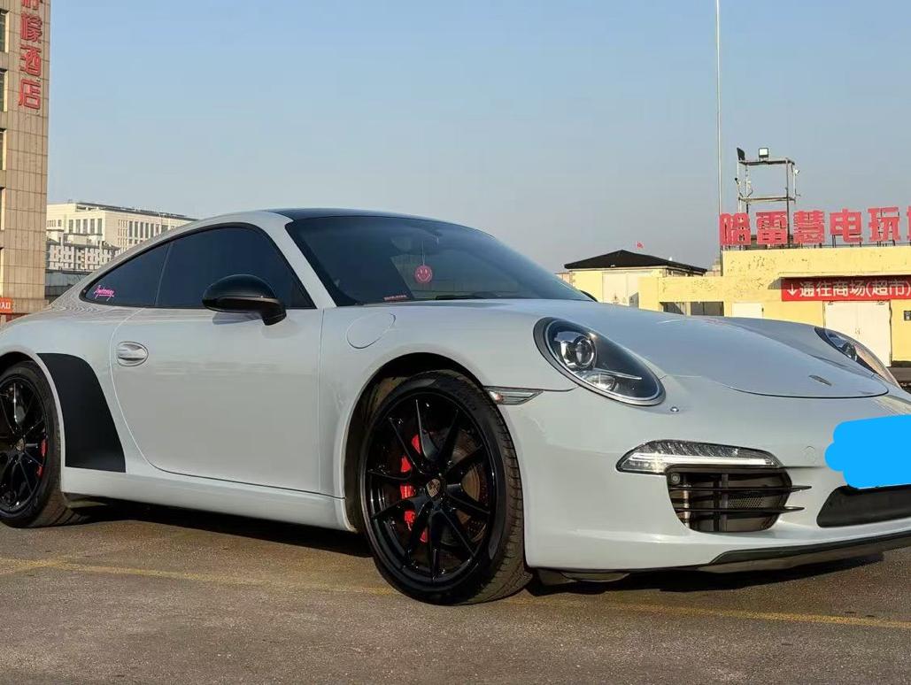 二手保时捷 911 炫蓝/黑色 Carrera S 中规版