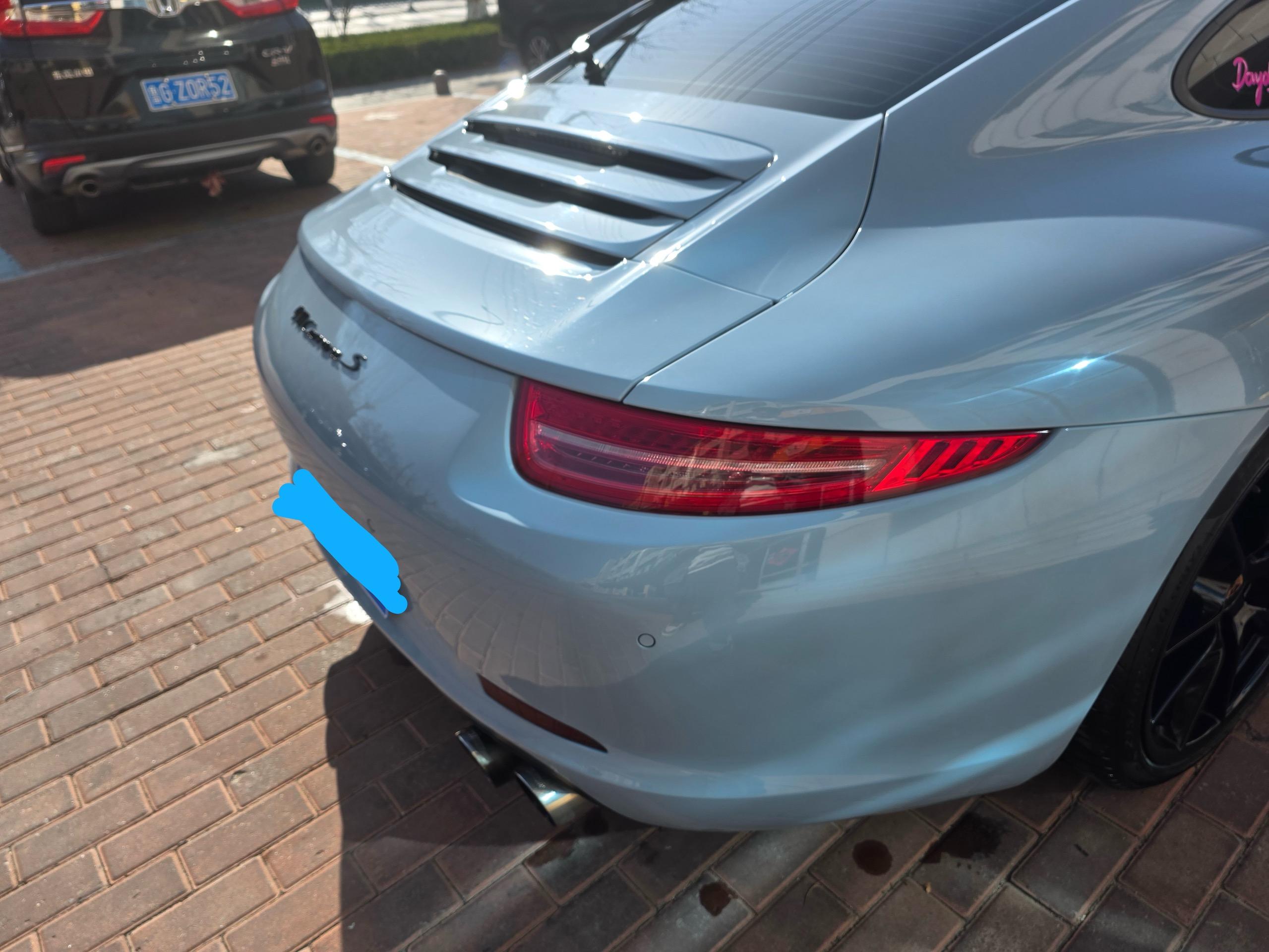 二手保时捷 911 炫蓝/黑色 Carrera S 中规版