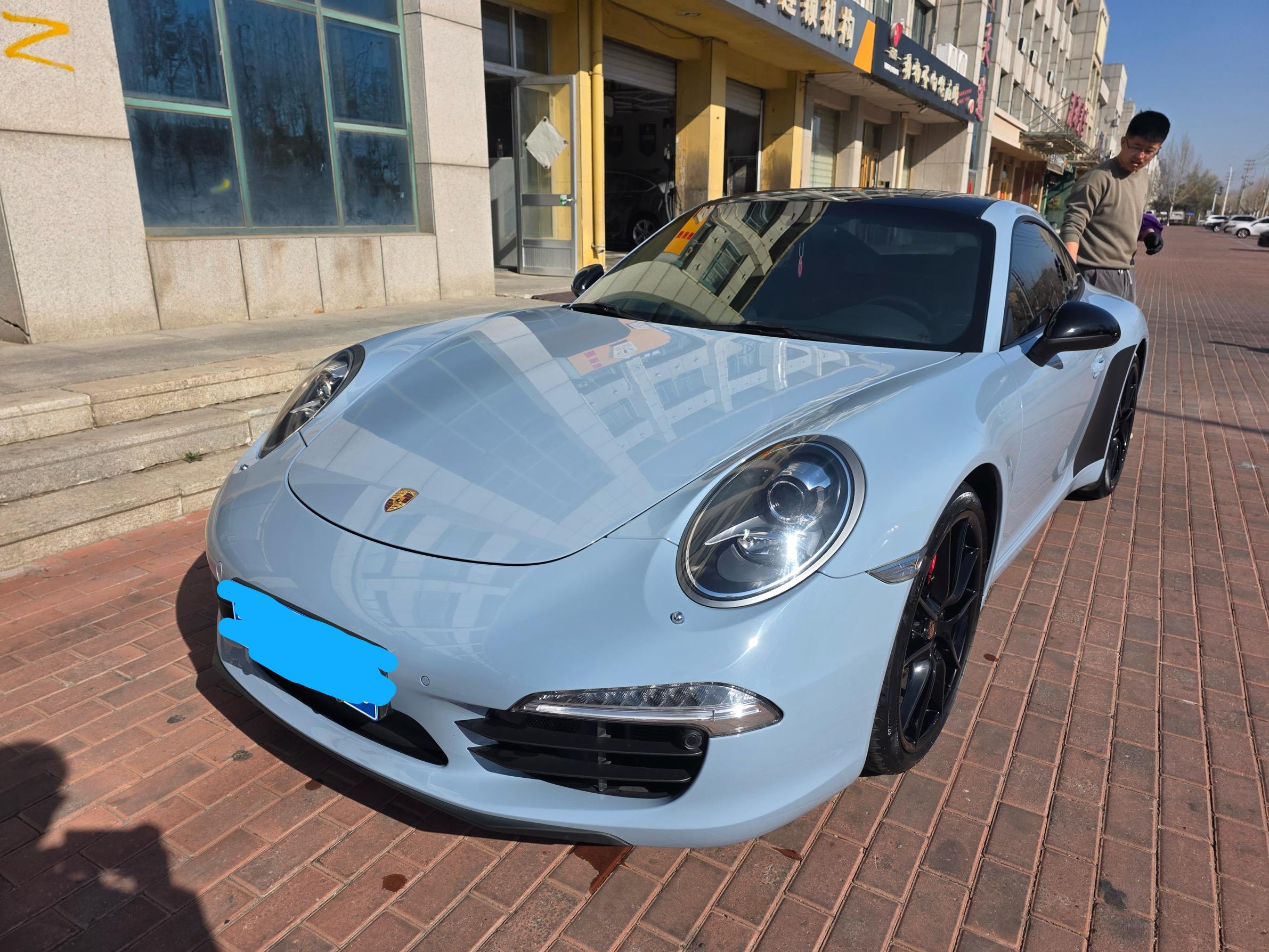 二手保时捷 911 炫蓝/黑色 Carrera S  中规版