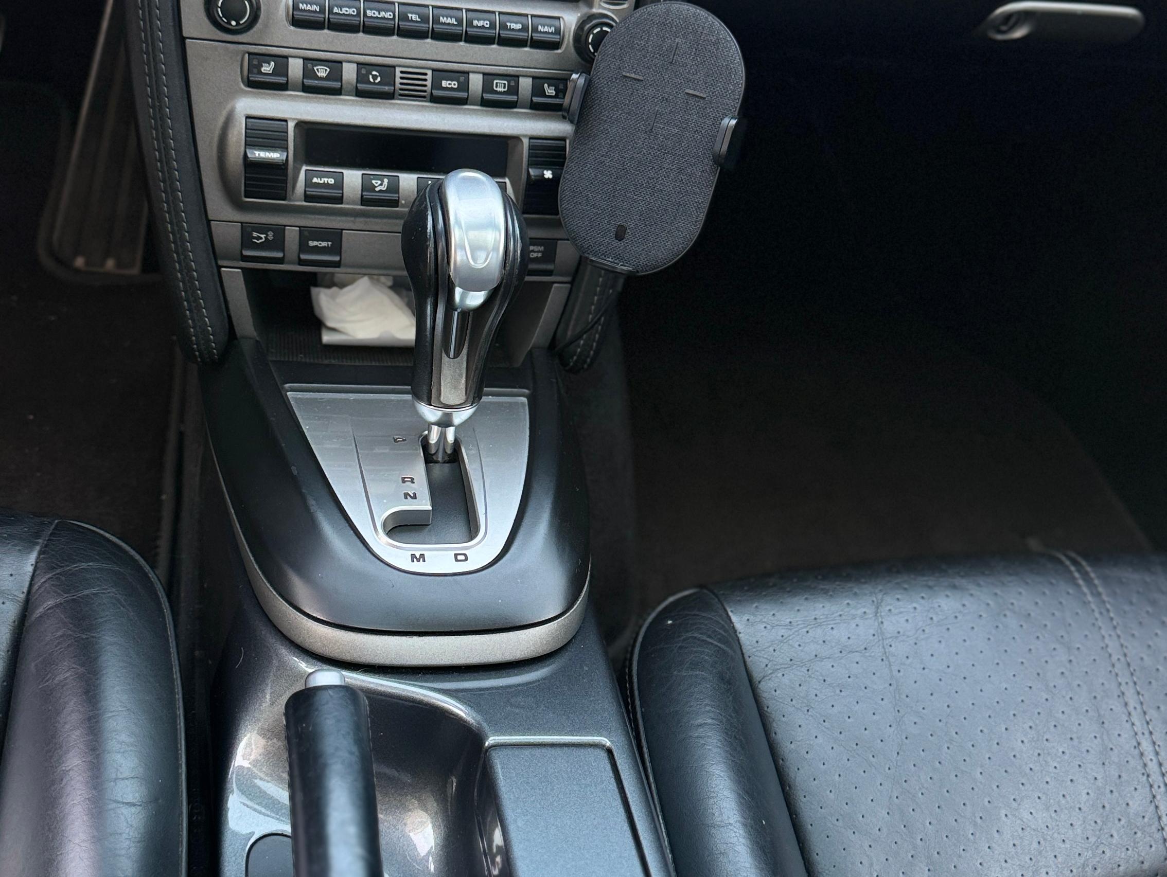 二手保时捷 911 玄武岩黑金属漆/黑色 Targa  4  3.6L  中规版