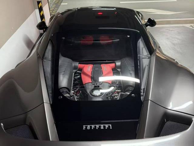 二手法拉利 F8 黑色/红色 2019款 Tributo 3.9T V8