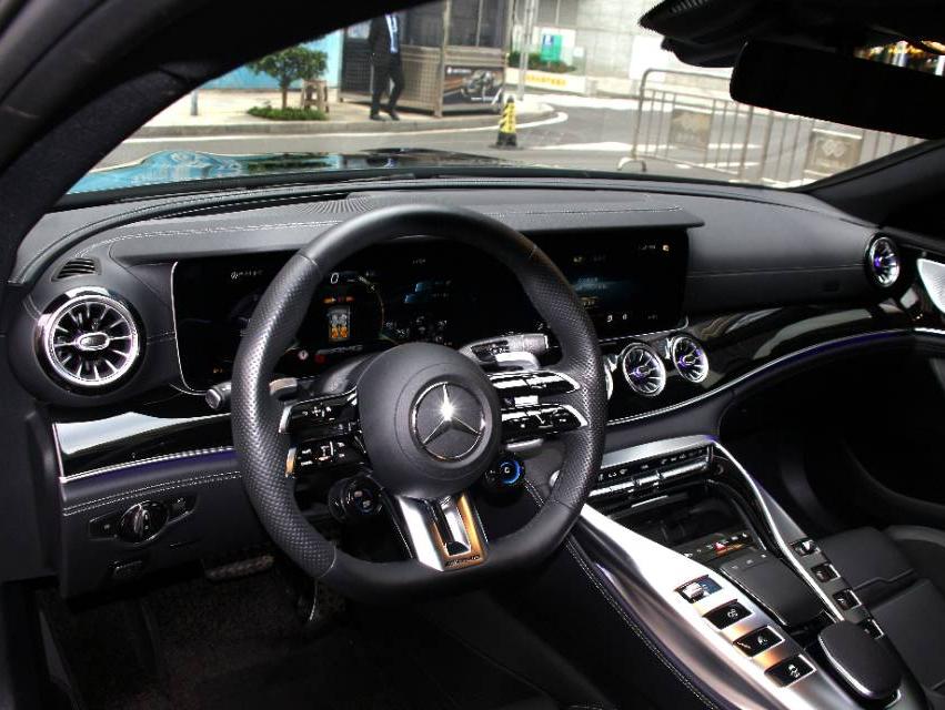 二手奔驰 AMG GT 黑色/黑色 2022款 AMG GT 50 4MATIC+ 四门跑车