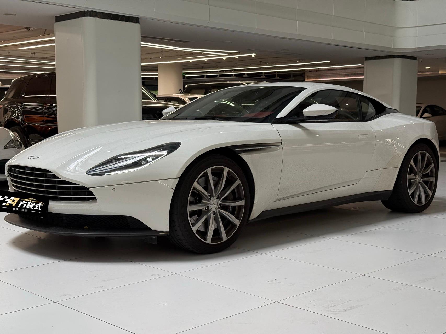 二手阿斯顿·马丁 DB11 白色/红色 2019款 4.0T V8 Coupe