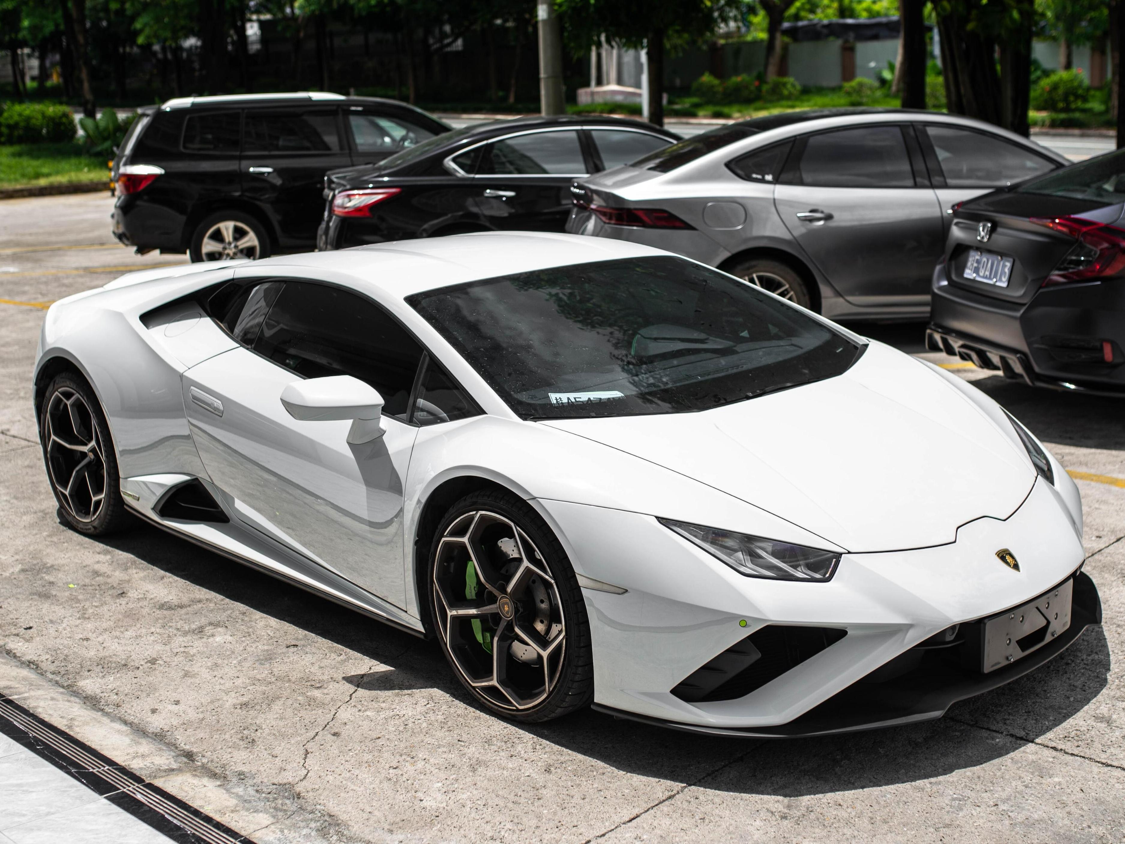 二手兰博基尼 Huracán 白色/黑色 2020款 Huracán EVO RWD